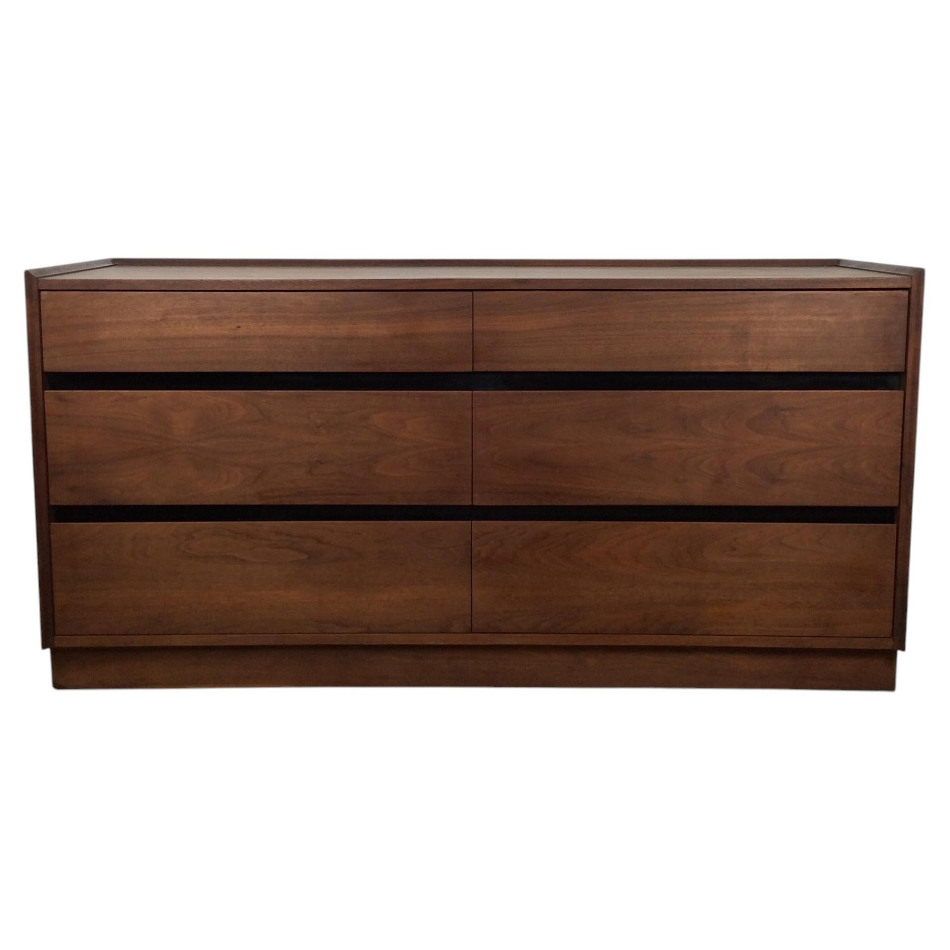 Mid-Century-Modern-Kommode im Lowboy-Stil mit sechs Schubladen von Dillingham