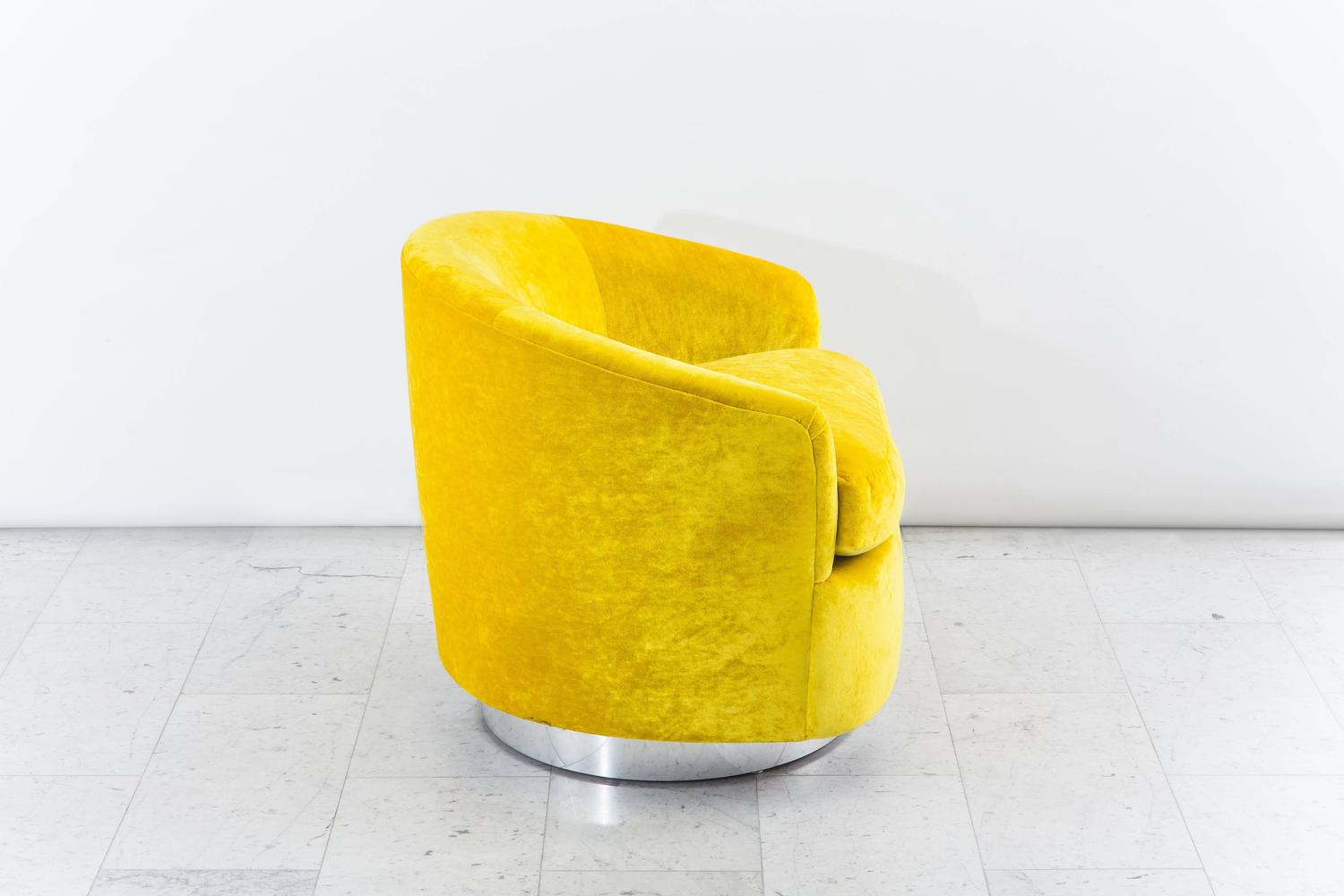 Milo Baughman, Yellow Velvet Swivel Chair, USA, 1970s For Sale at 1stdibs