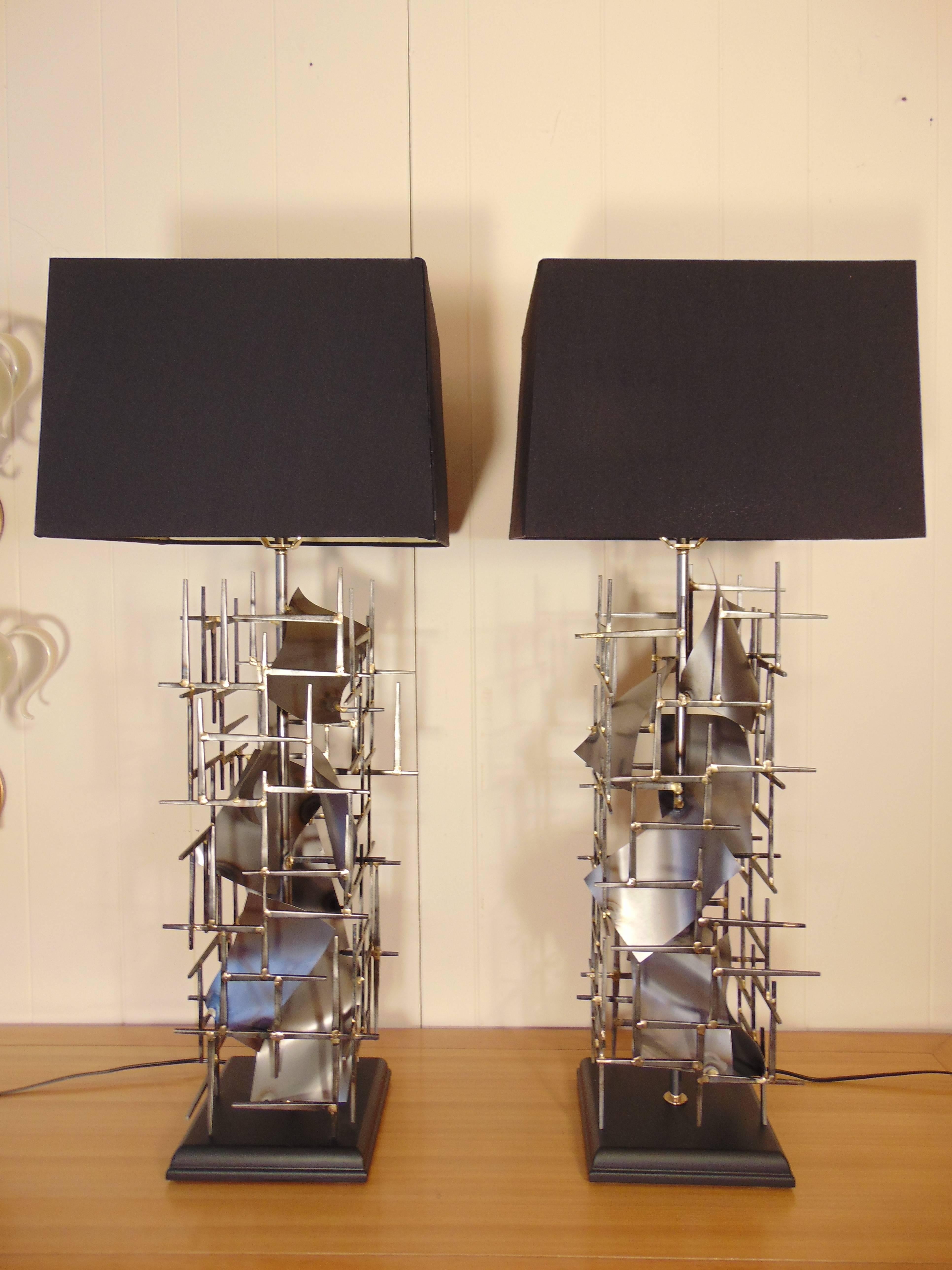 Contemporary Pr of Brutalist Table Lamps hand made In steel, in the USA, by: Lou Blass,  For Sale