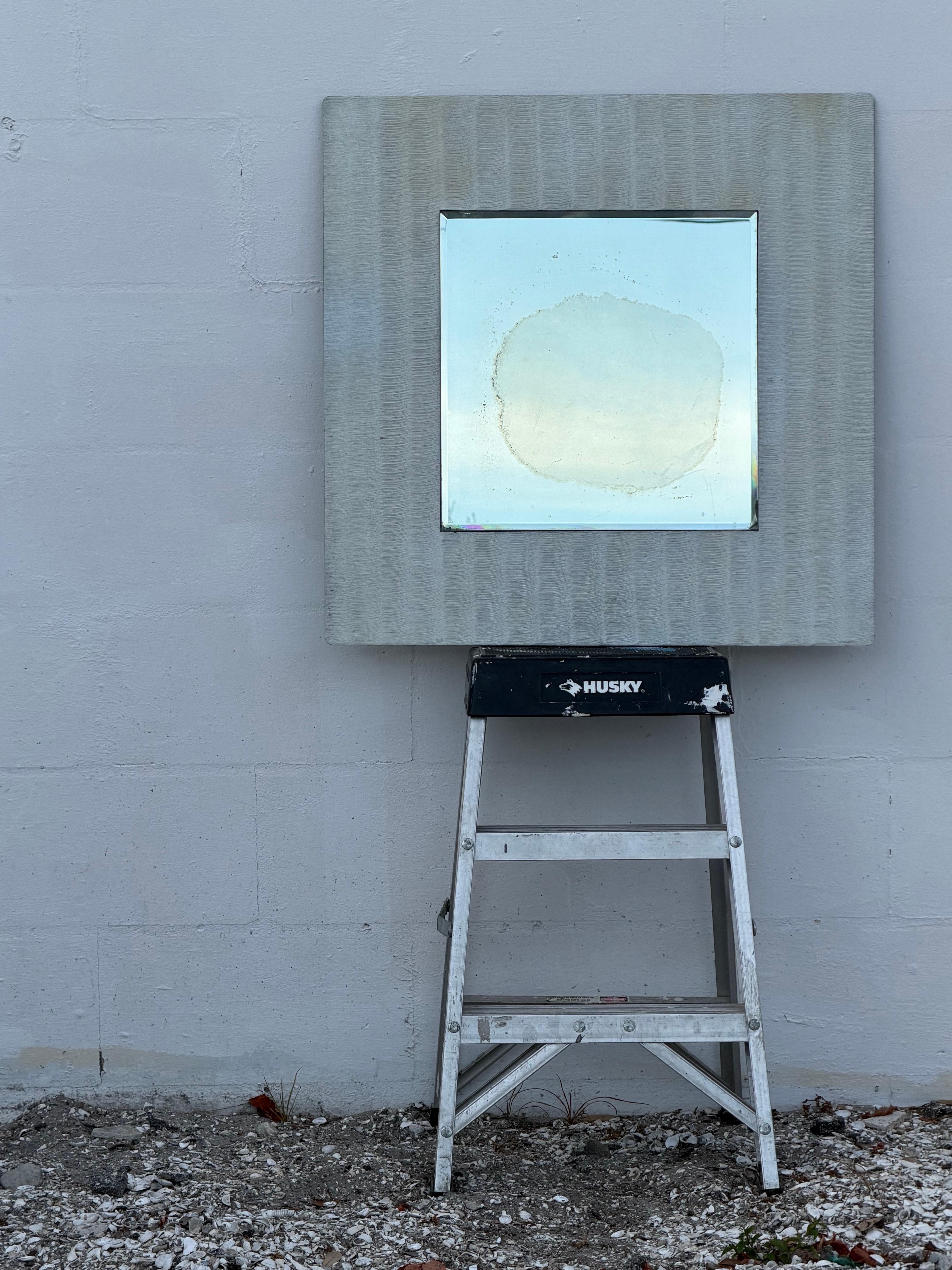 Italiano Uno specchio in alluminio acidato di Lorenzo Burchiellaro in vendita