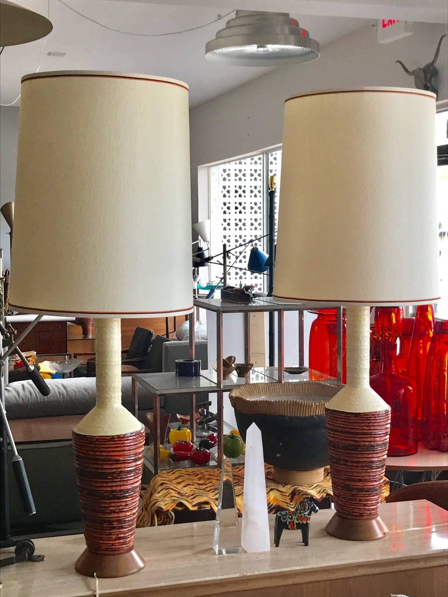 Mid-20th Century Pair of Large Scale Marcello Fantoni Ceramic Lamps For Sale
