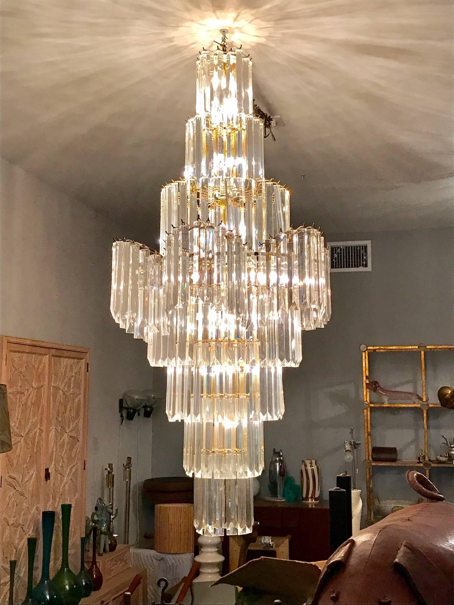 Massive Eight-Tier Lucite Camer Style Chandelier by Triarch In Good Condition In St.Petersburg, FL