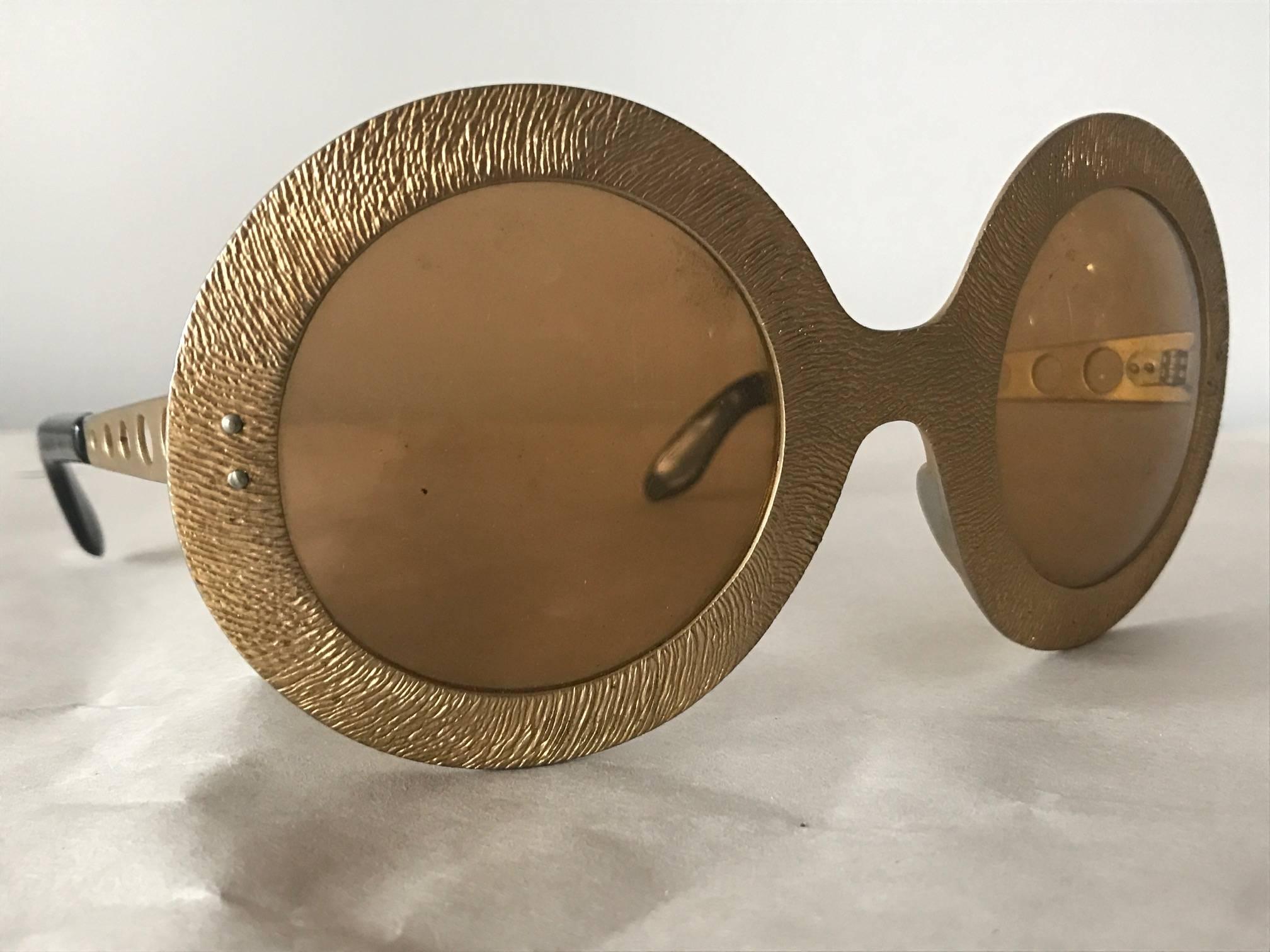 Late 20th Century Pair of Vintage French 1970s Sunglasses For Sale