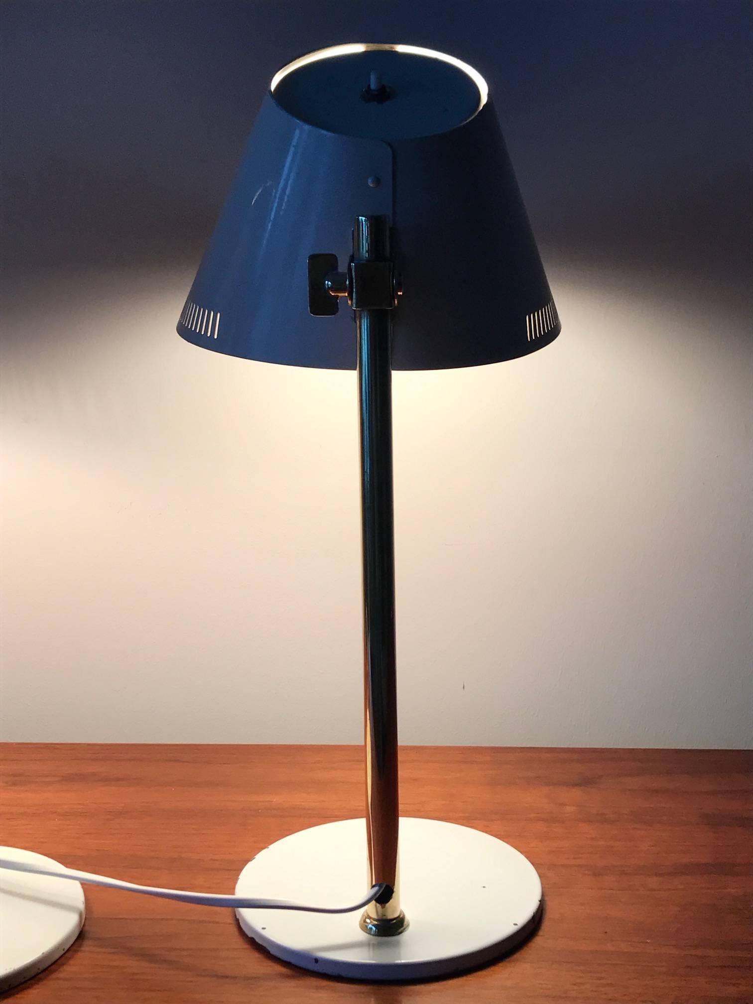 Pair of Table Lamps by Paavo Tynell Model 9227 1