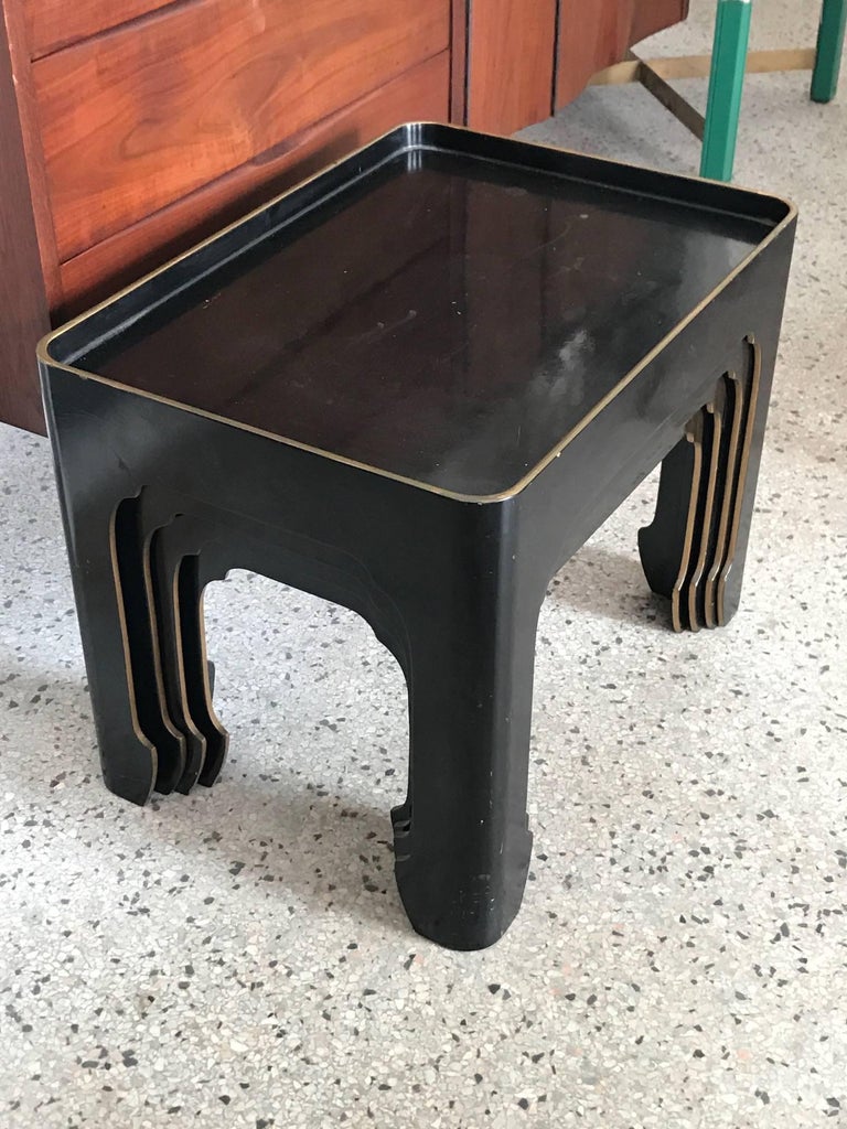 Set of Four Elegant Japanese Black Laquer Nesting Tables For Sale at