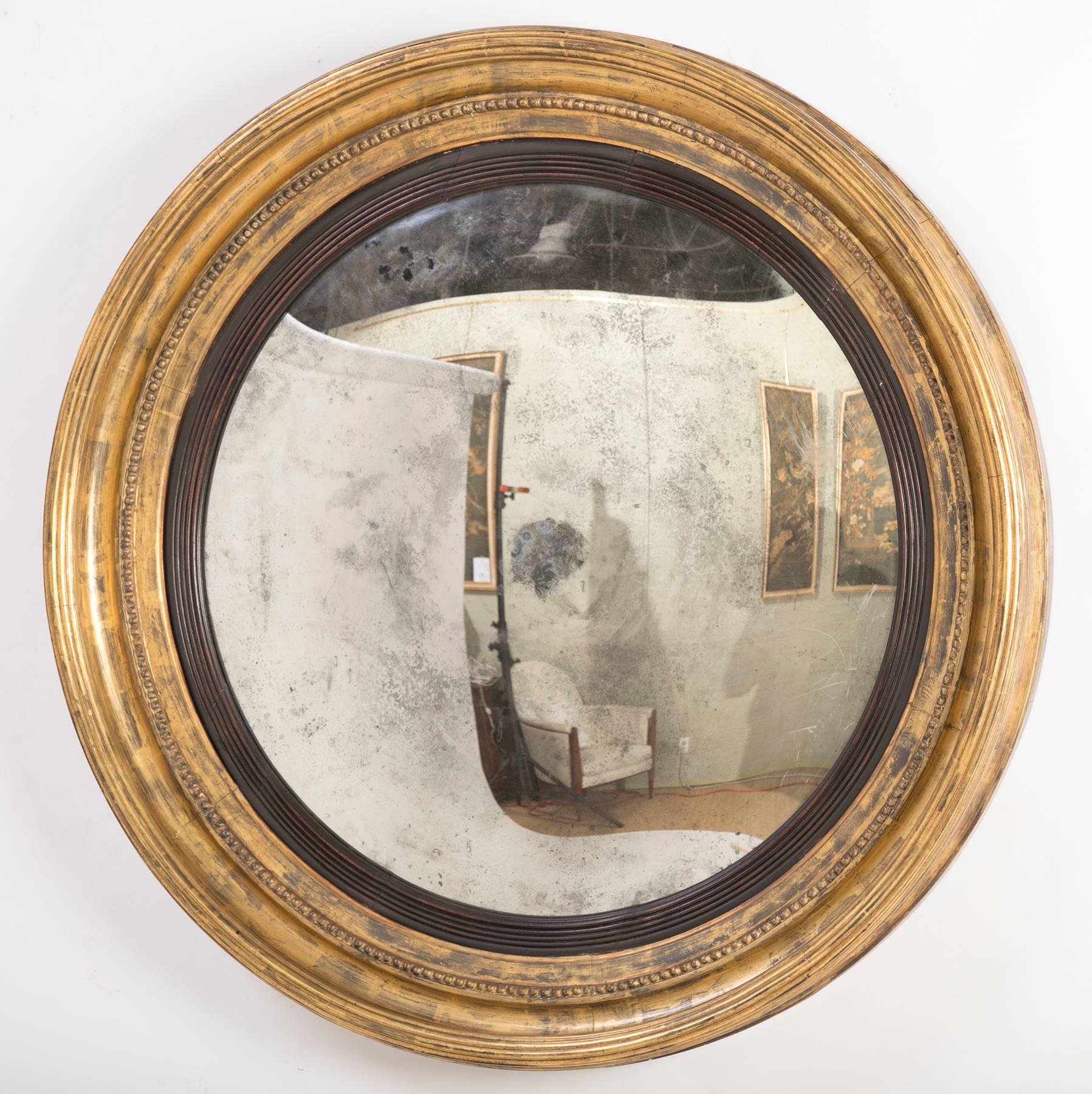 Pair of English Regency Convex Bullseye Mirrors In Excellent Condition In Stamford, CT