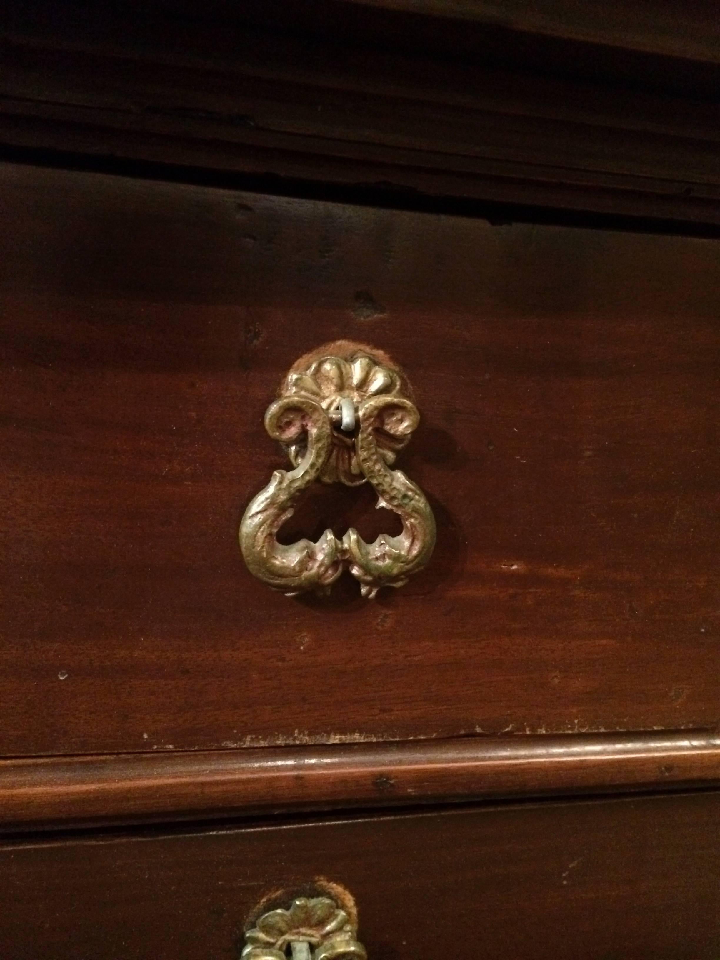 17th Century Italian Baroque Walnut Credenza with four Drawers 