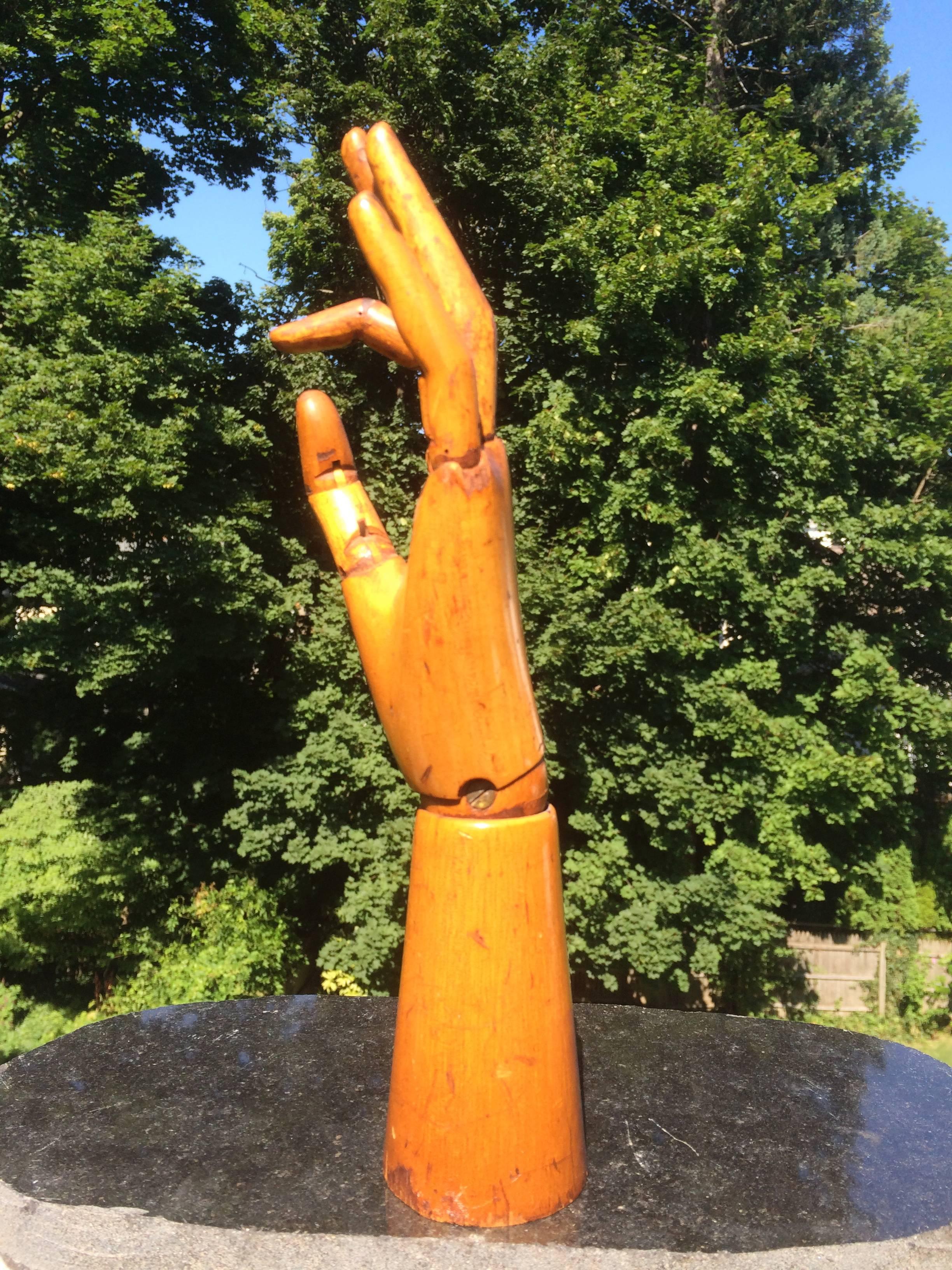 Articulated Mannequin Hand, Life-Size In Excellent Condition In Stamford, CT