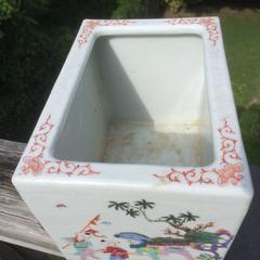 Chinese Export Famille Rose Jardinière