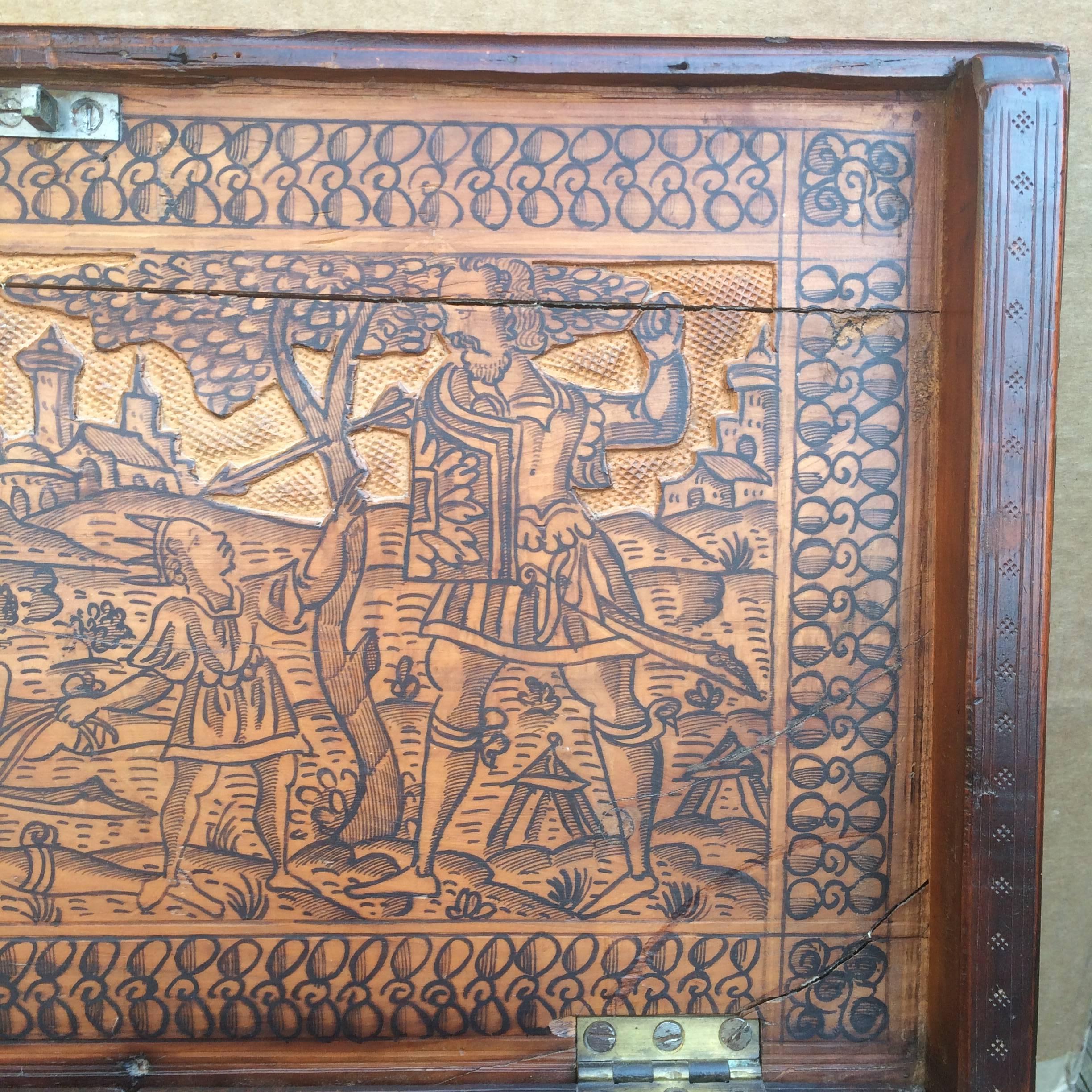 16th Century Italian Cypress Penwork Chest, Val d'Adige In Excellent Condition In Stamford, CT