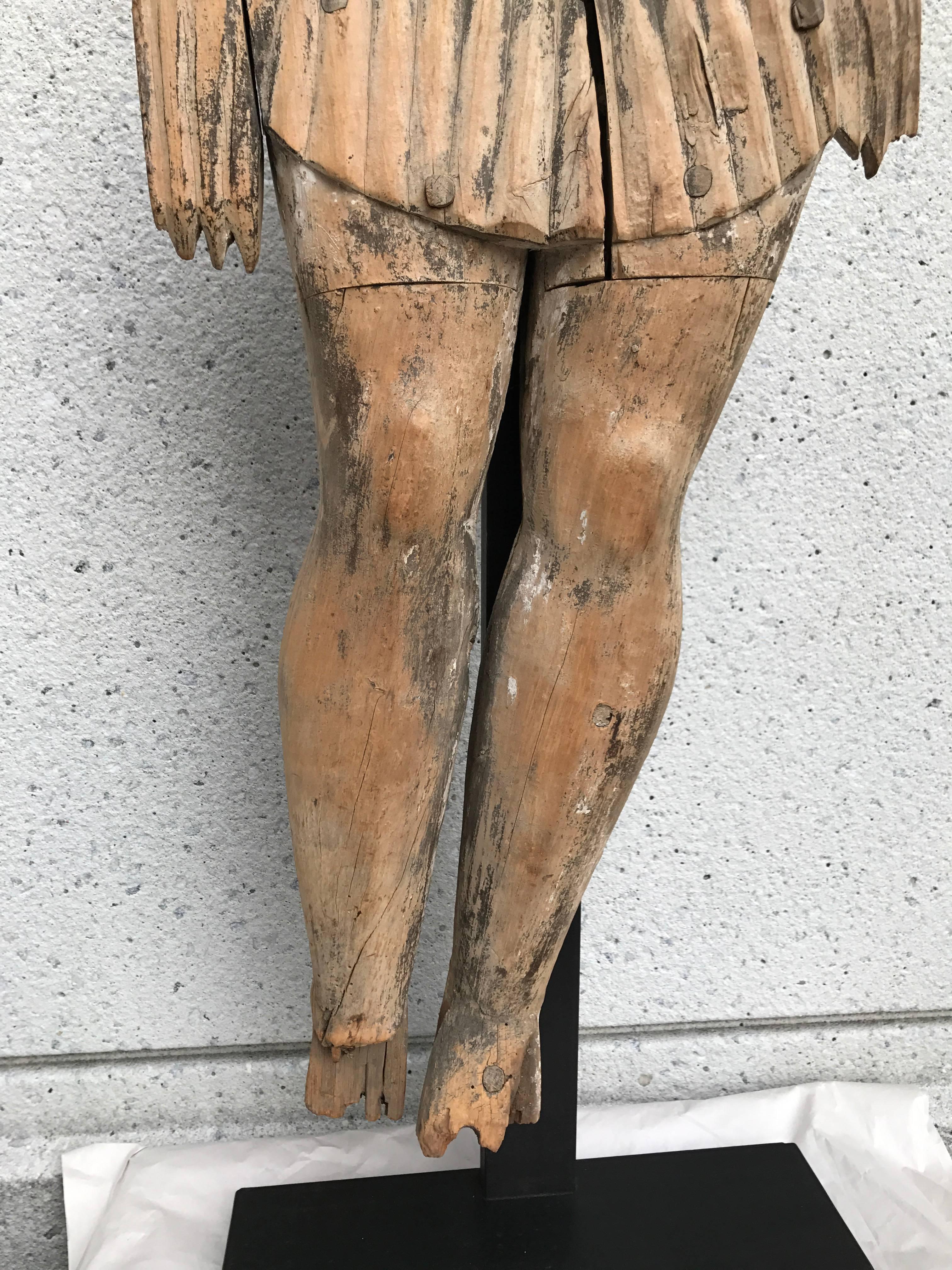 Spanische Barockschnitzerei des Christus aus Kastanienholz aus dem 17. Jahrhundert  im Angebot 4