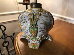 Lampe de Rouen en faïence émaillée française par Fourmaintraux Freres