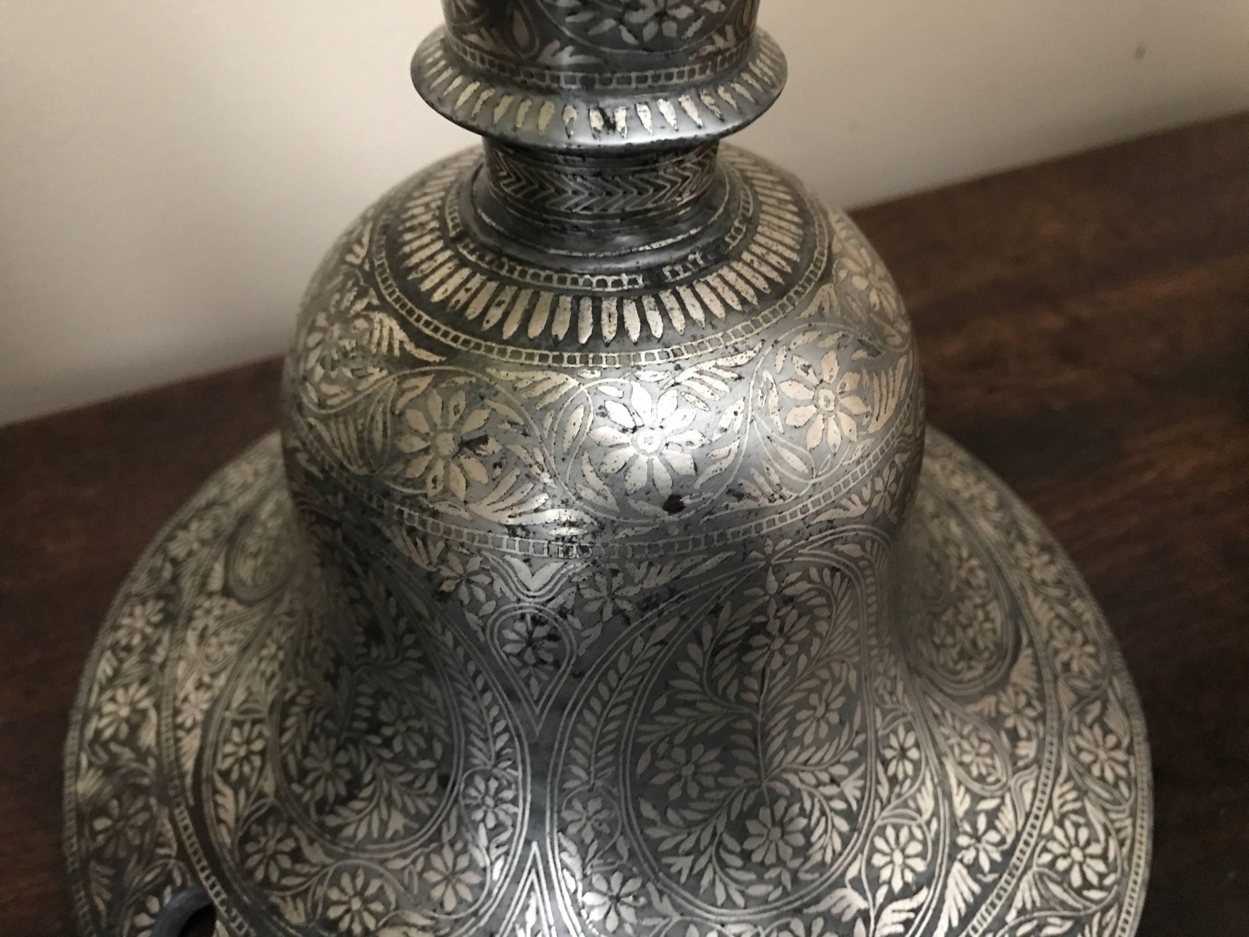 Anglo-Indian Indian Mughal Silver Inlaid Bidri Hookah Base