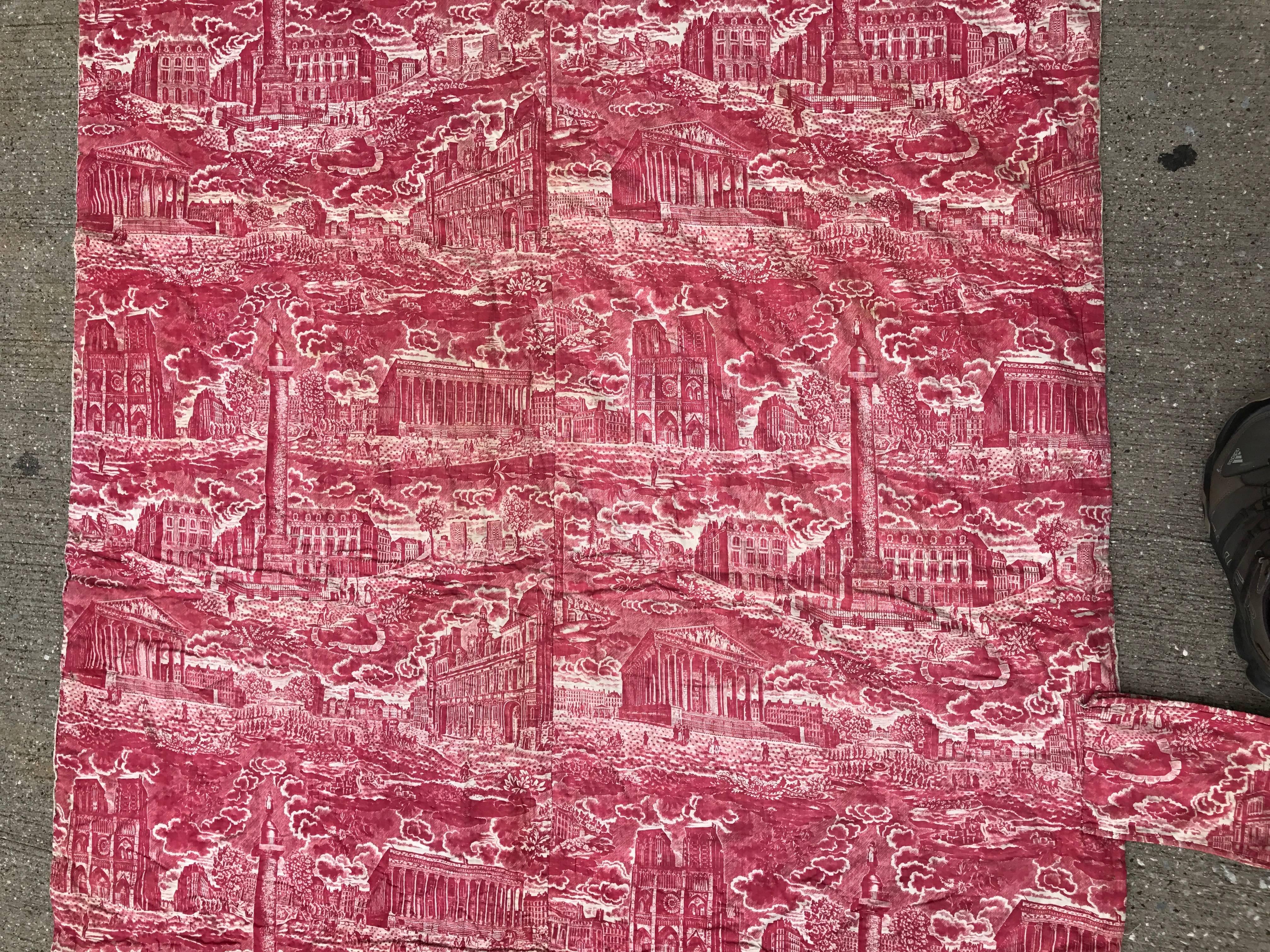 19th Century French Toile De Jouy Red and White Textile, Monuments of Paris In Good Condition For Sale In Stamford, CT