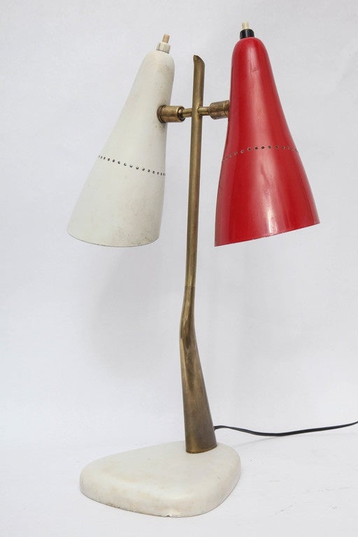 1950s Italian Articulated Table Lamp by Lumen In Excellent Condition In New York, NY