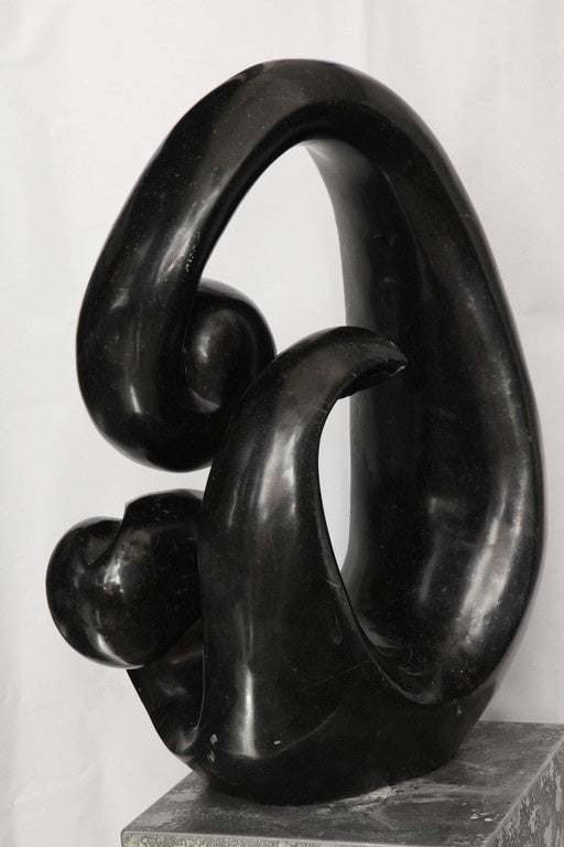 Shona African Modernist Marble Sculpture, Signed Edmore Makotore In Excellent Condition In New York, NY