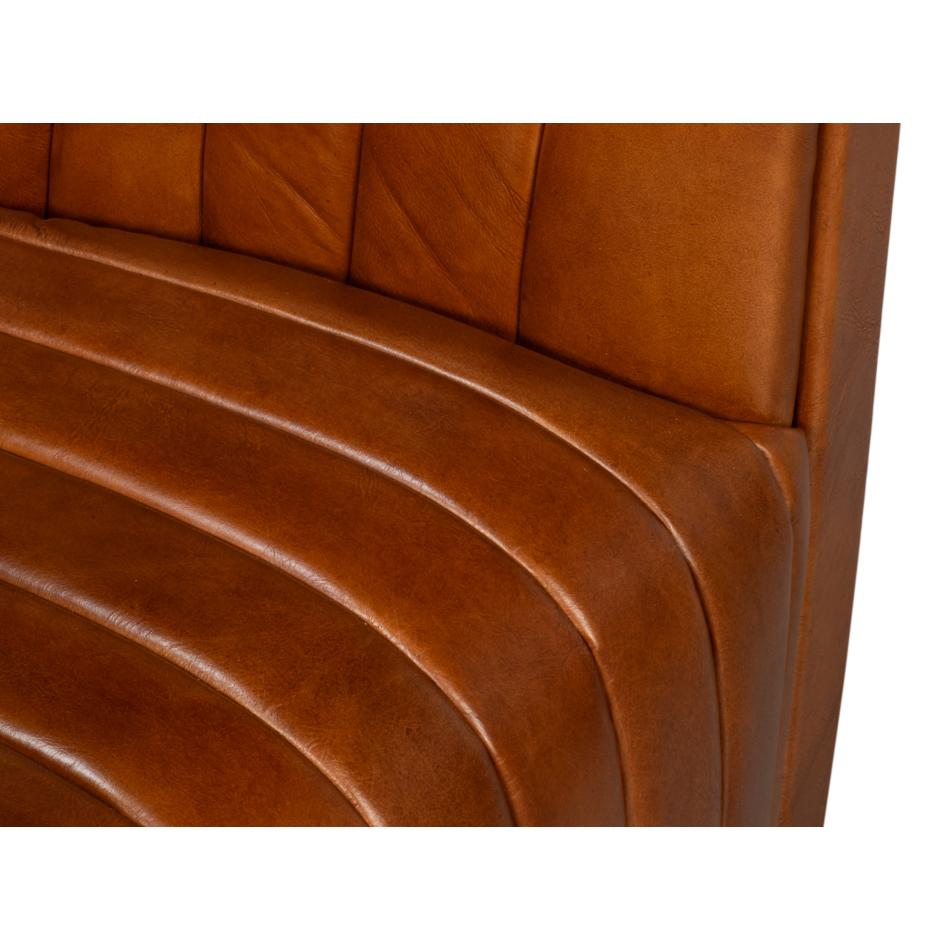 Fauteuil pivotant en cuir marron, à plateau touffeté Neuf - En vente à Westwood, NJ