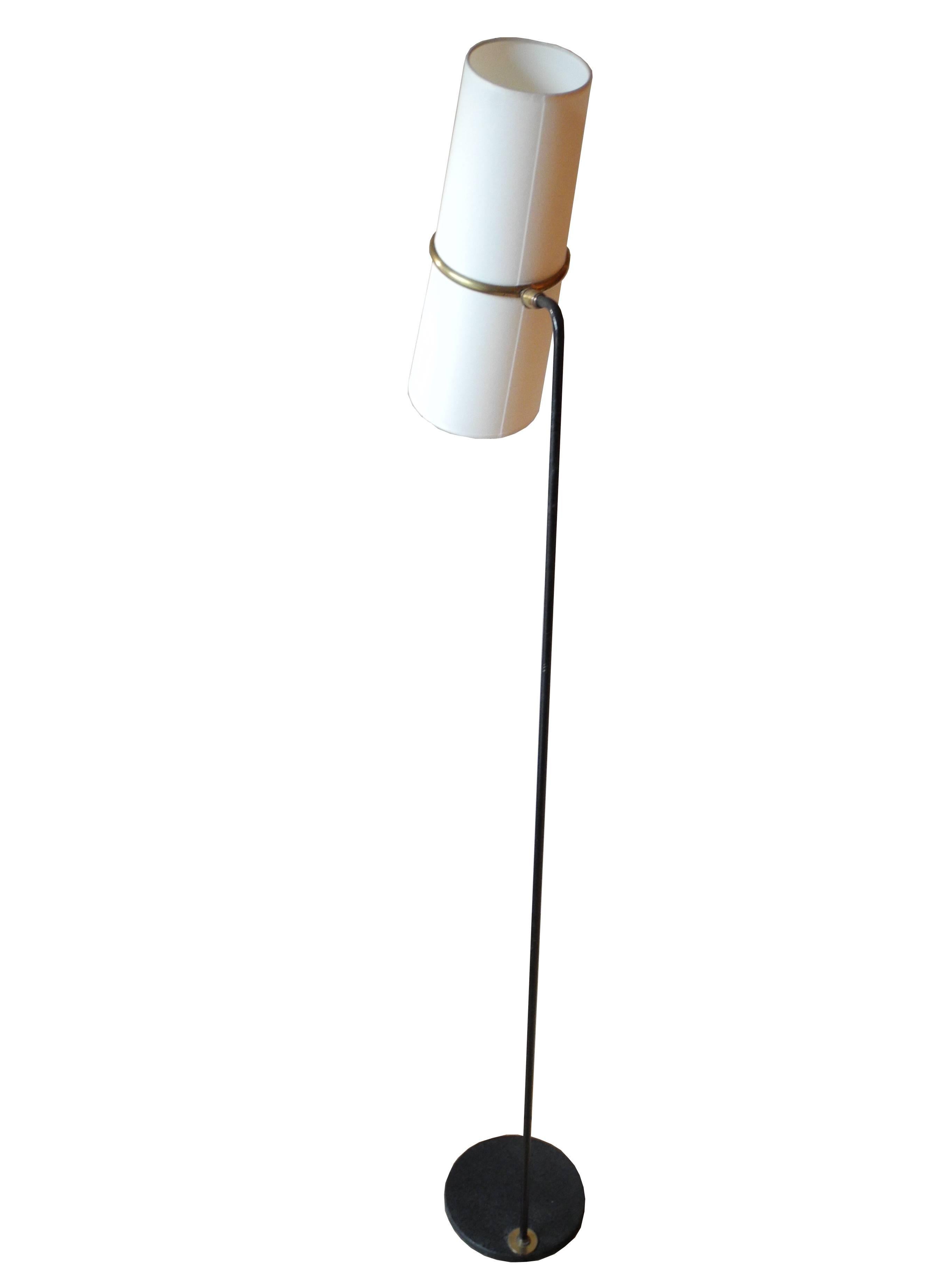 French Modern Brass and Forged Steel Floor Lamp by Maison Lunel For Sale 4