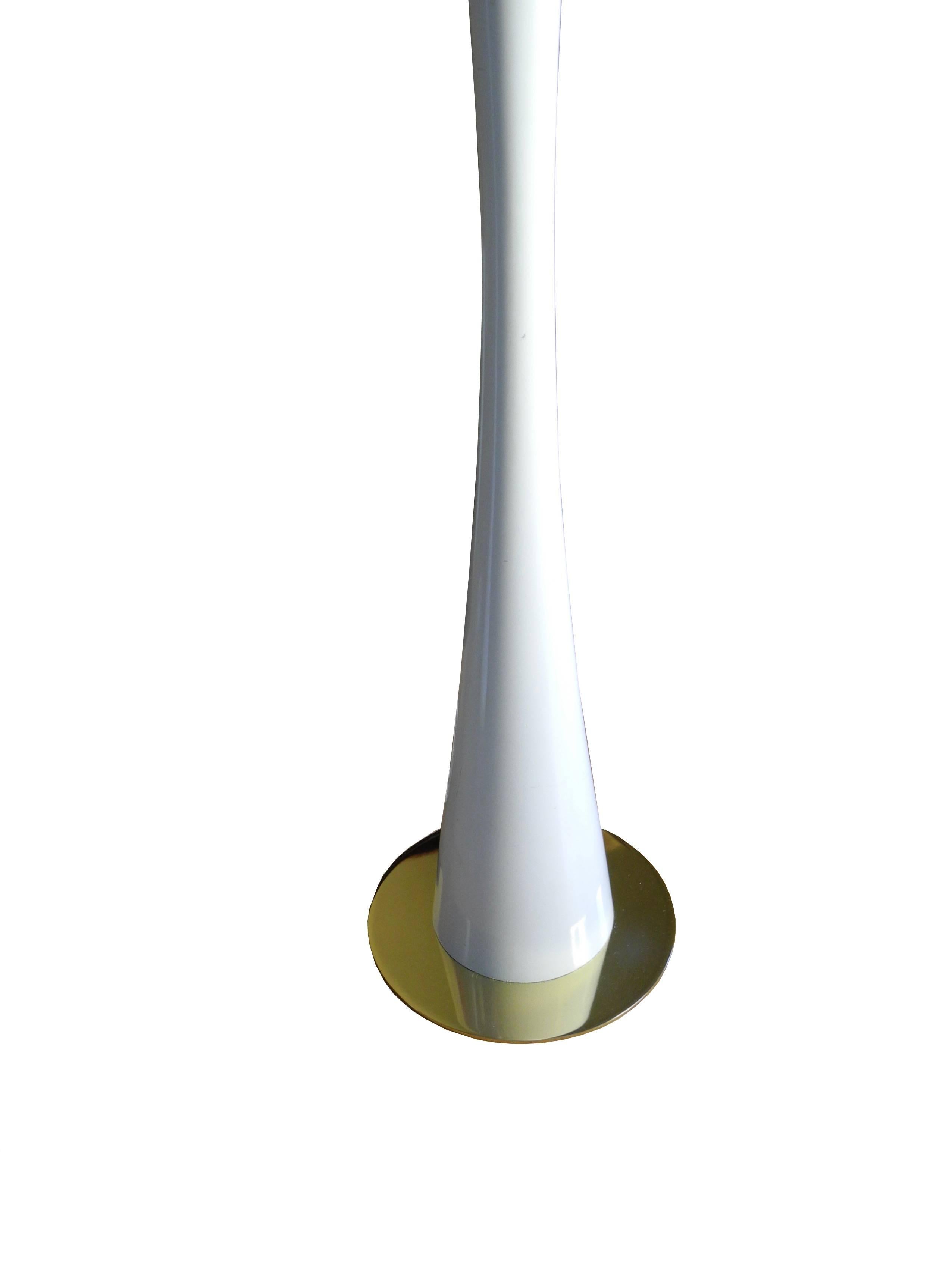Very Tall White Tulip Metal and Brass Lamps by Stewart Ross James for Hansen In Good Condition For Sale In Hudson, NY