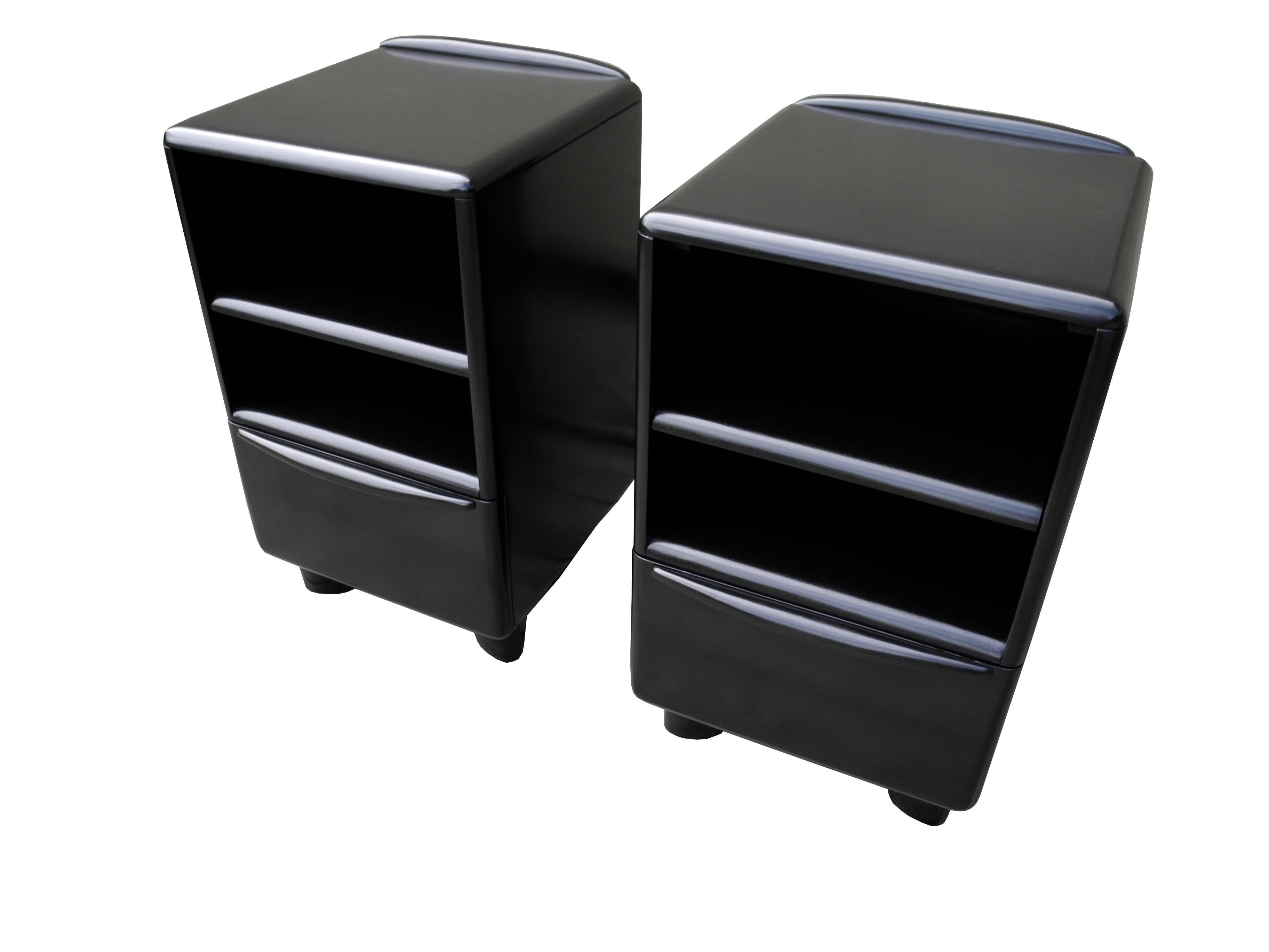 modern nightstands with drawers