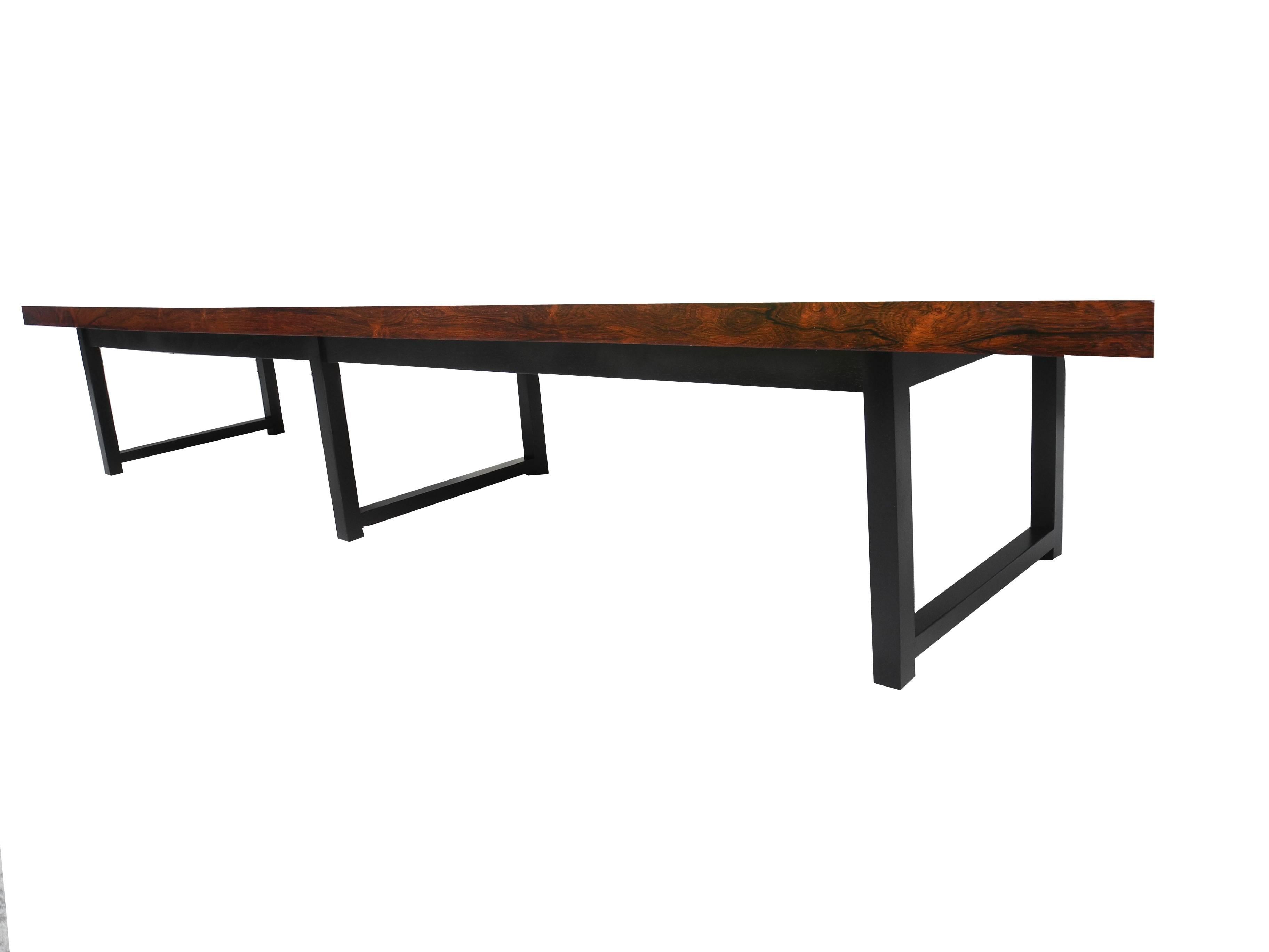 Mid-Century Modern Long Rosewood Bench with Fantastic Grain by Milo Baughman 4