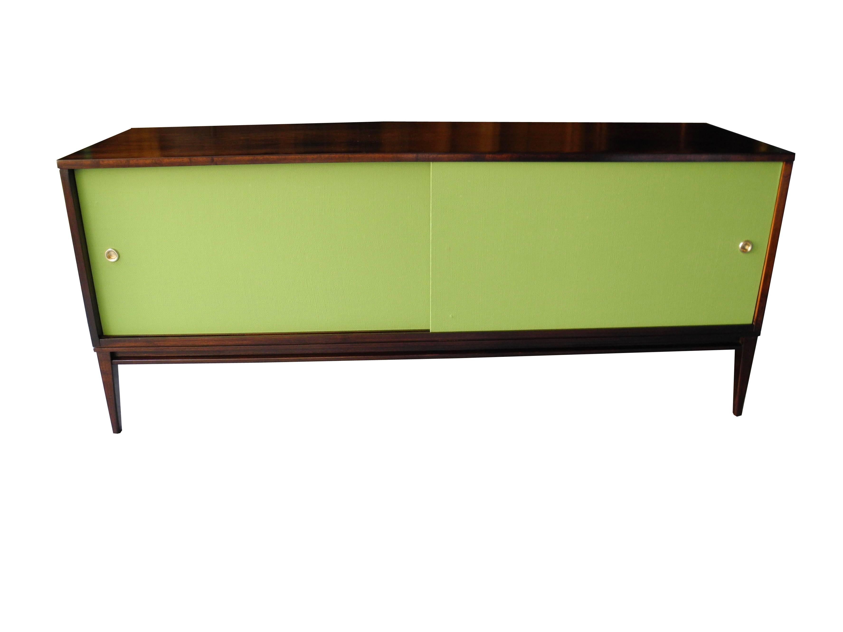 American Modern Sliding Door Maple Credenza by Paul McCobb/Planner Group For Sale