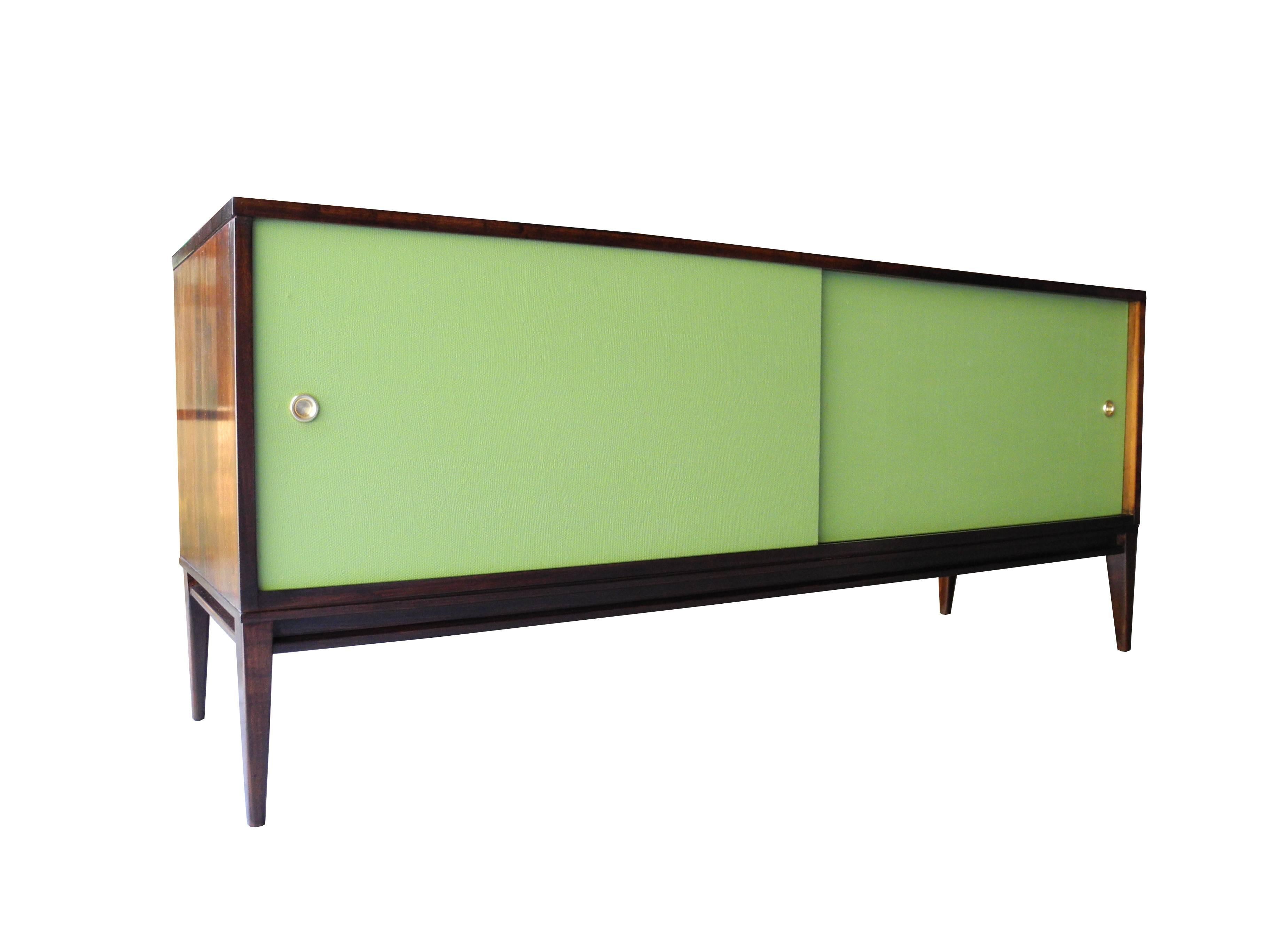Modern Sliding Door Maple Credenza by Paul McCobb/Planner Group In Excellent Condition For Sale In Hudson, NY