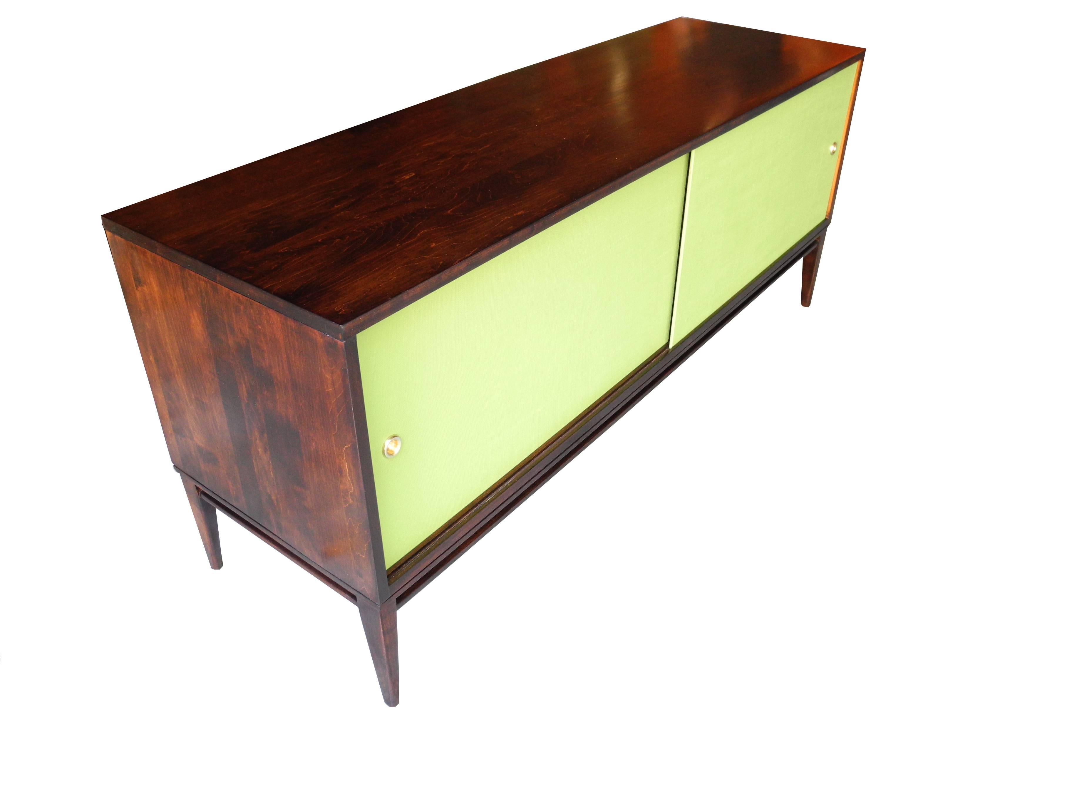 20th Century Modern Sliding Door Maple Credenza by Paul McCobb/Planner Group For Sale
