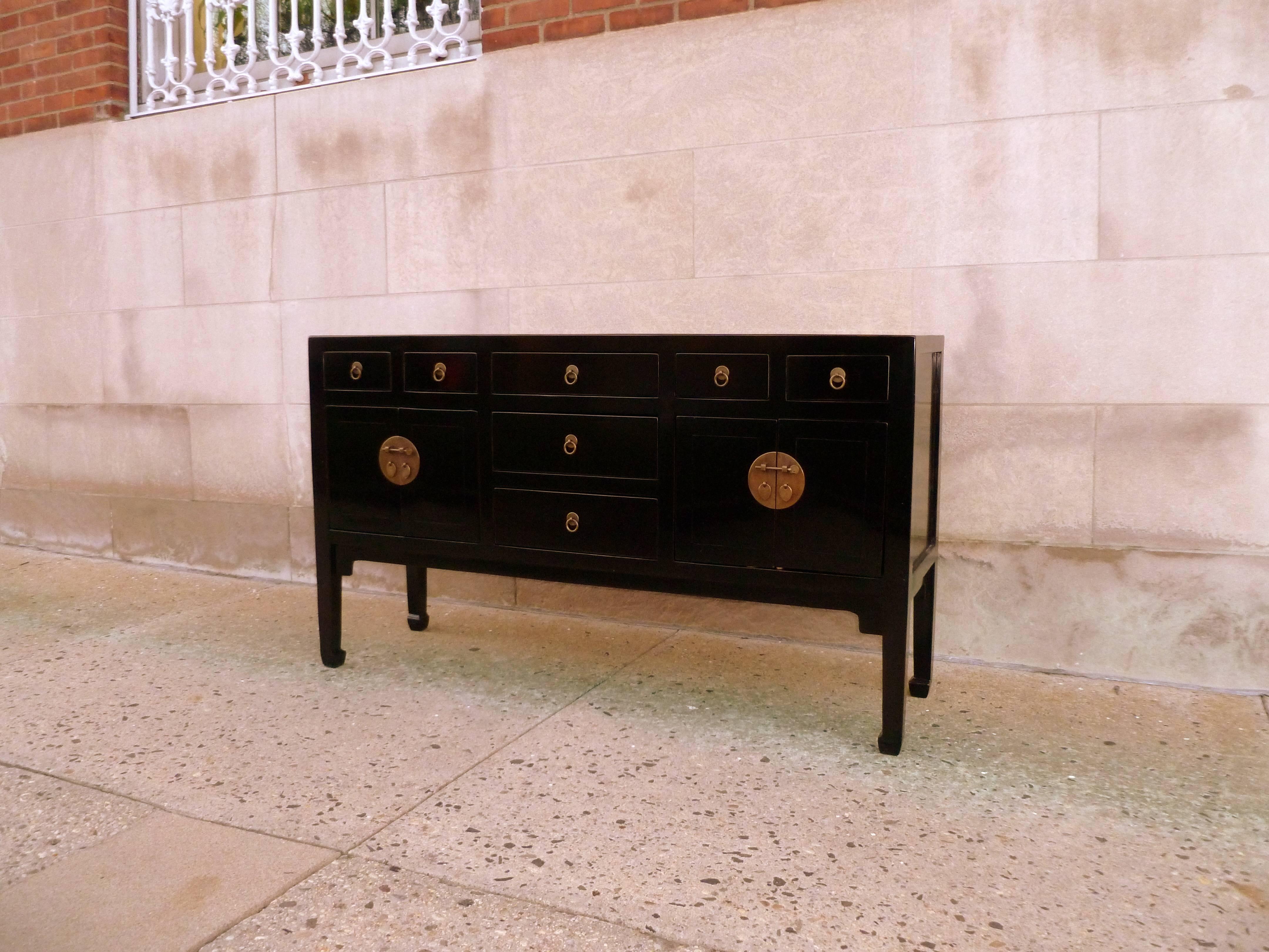 Chinese Fine Black Lacquer Sideboard with Drawers and Doors
