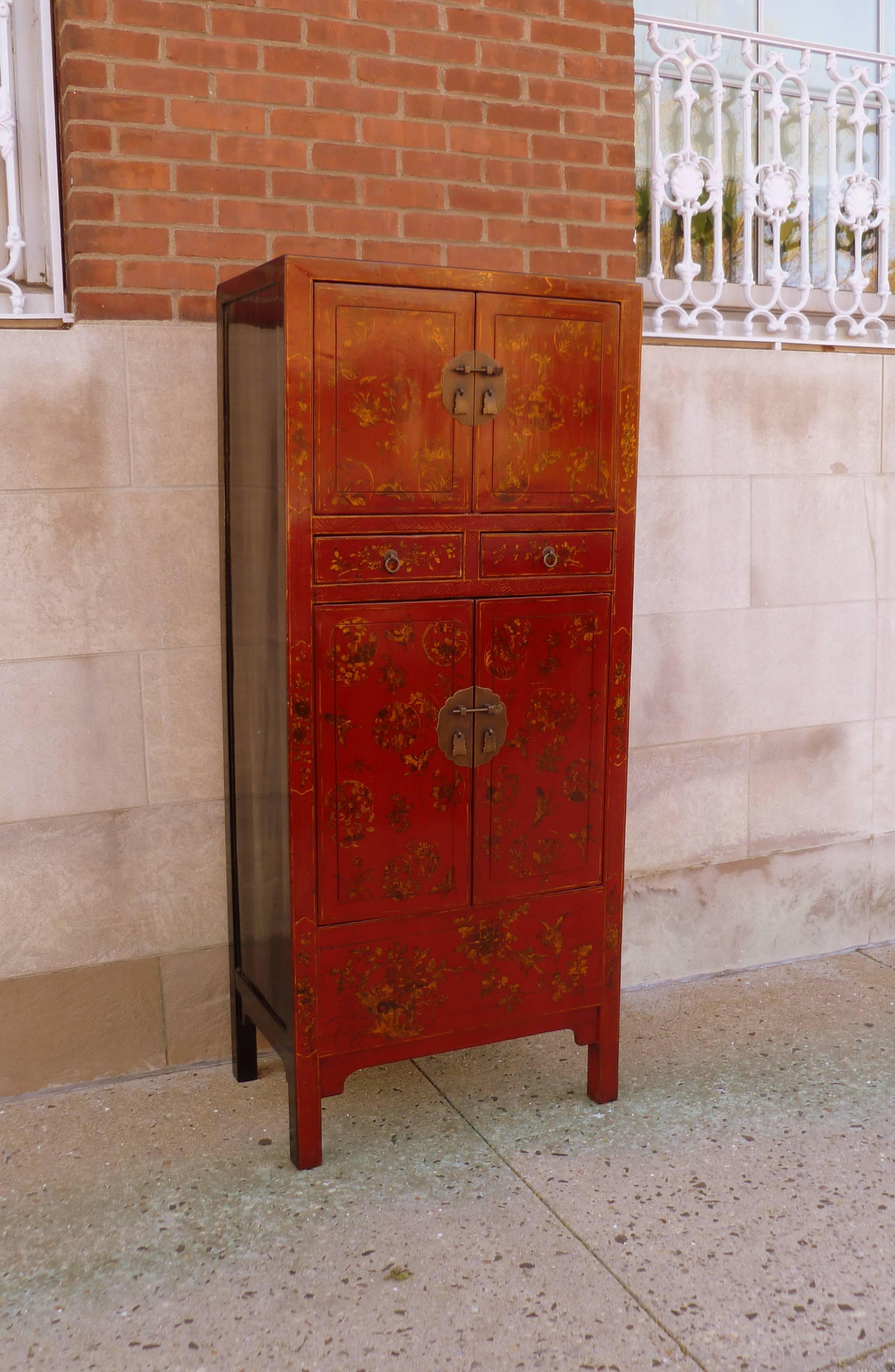 Chinese Fine Red Lacquer Armoire with Gilt Motif For Sale