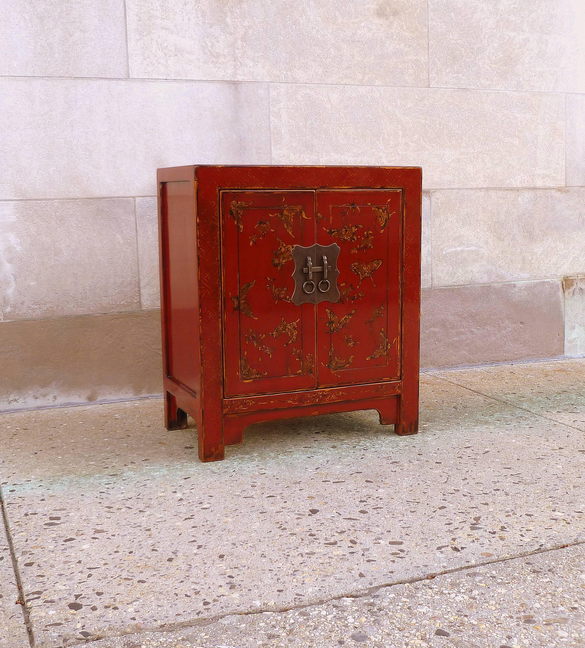 Early 20th Century Fine Red Lacquer Chest with Gilt Motif Design