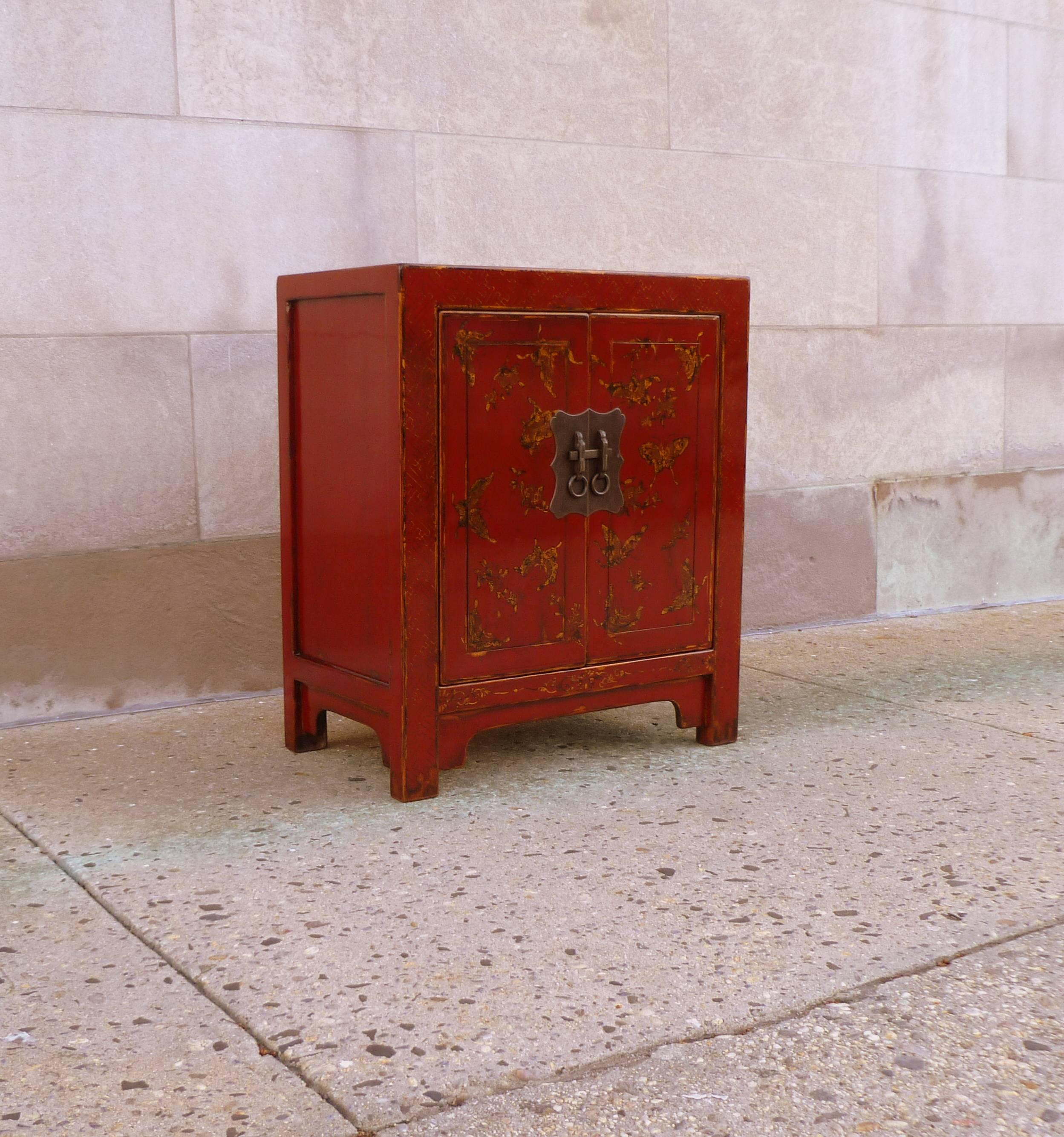 Fine Red Lacquer Chest with Gilt Motif Design 1