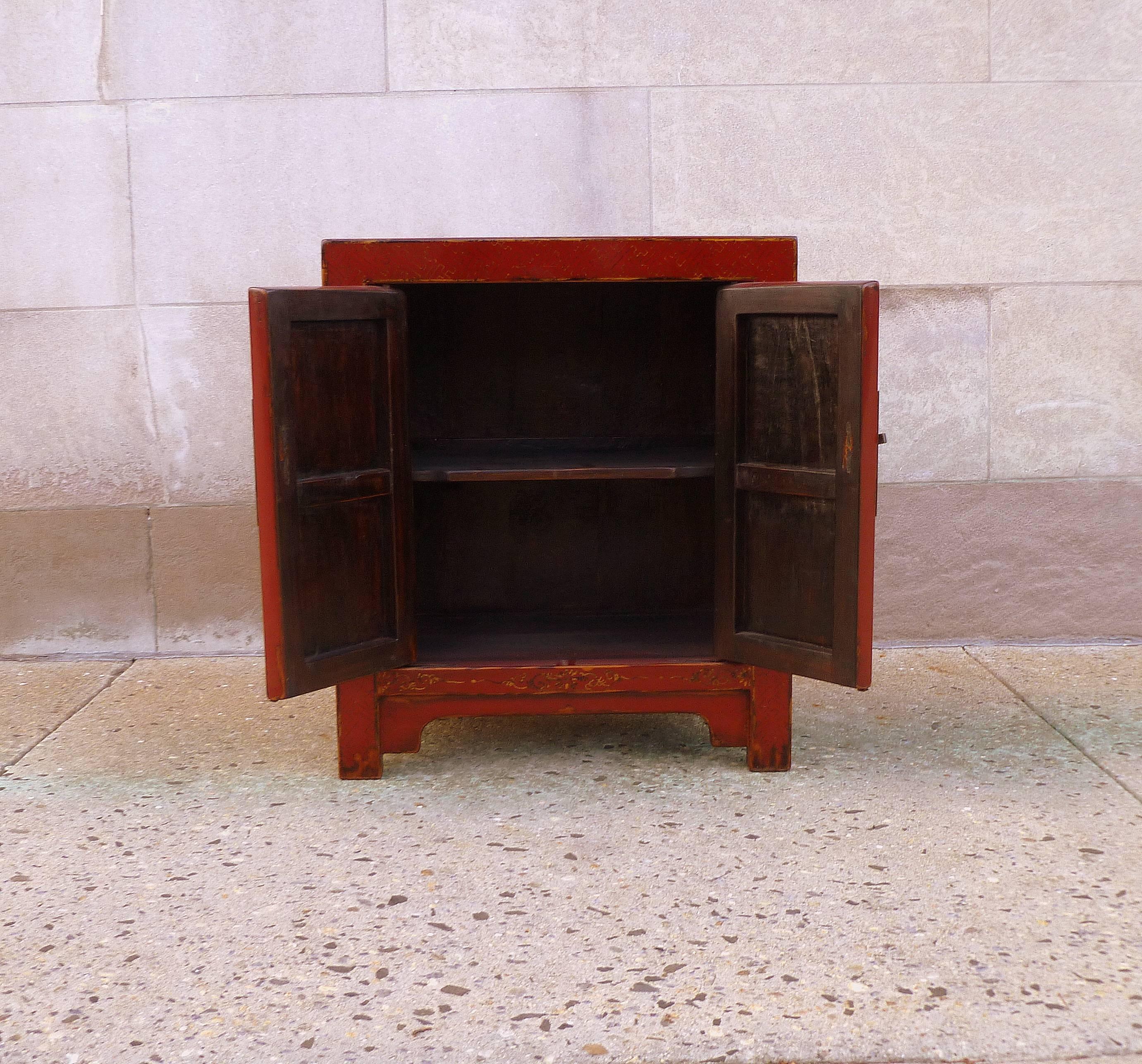 Fine Red Lacquer Chest with Gilt Motif Design 3