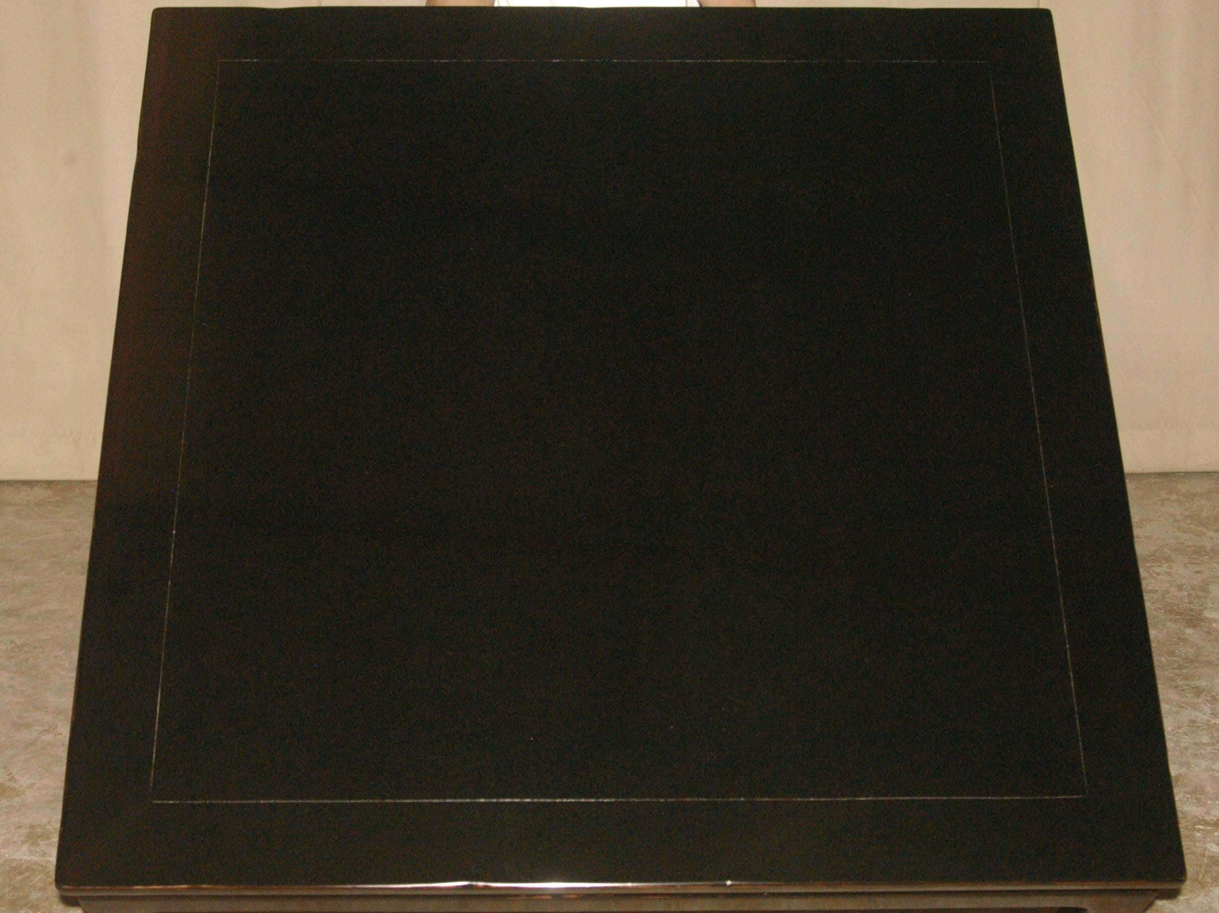 Fine Black Lacquer Low Table 2