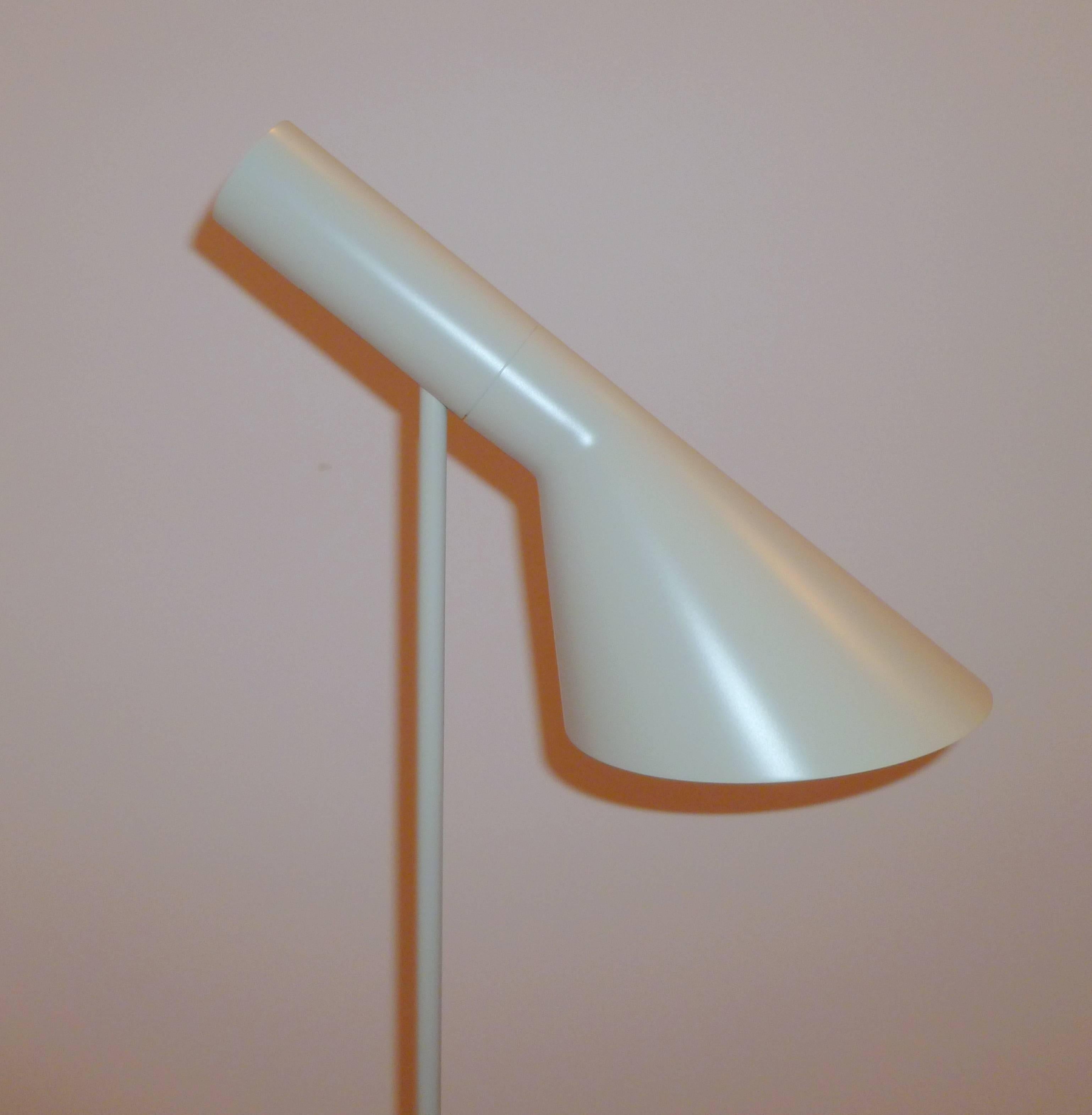 Cast AJ Floor Lamp by Arne Jacobsen, from Louis Poulsen For Sale