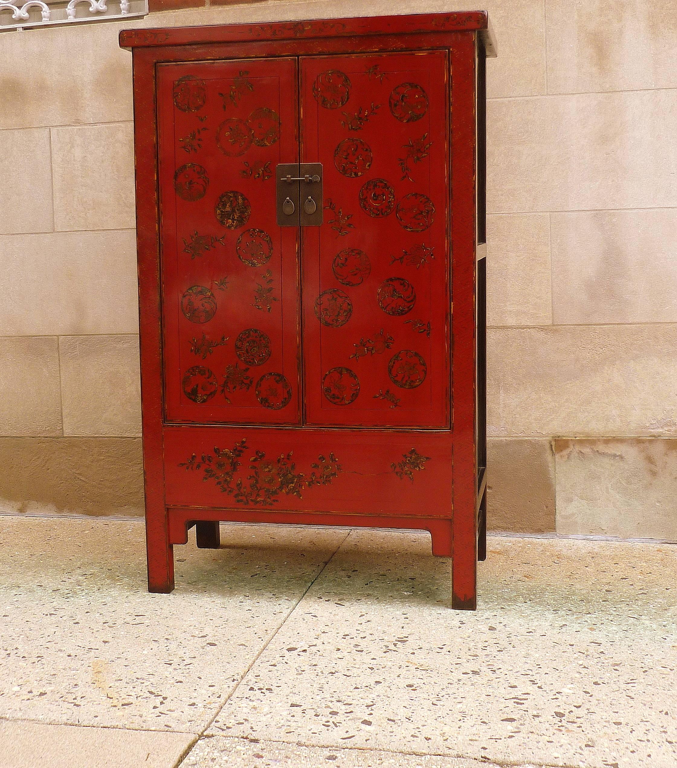 Chinoiserie Fine Red Lacquer Armoire with Gilt Motif
