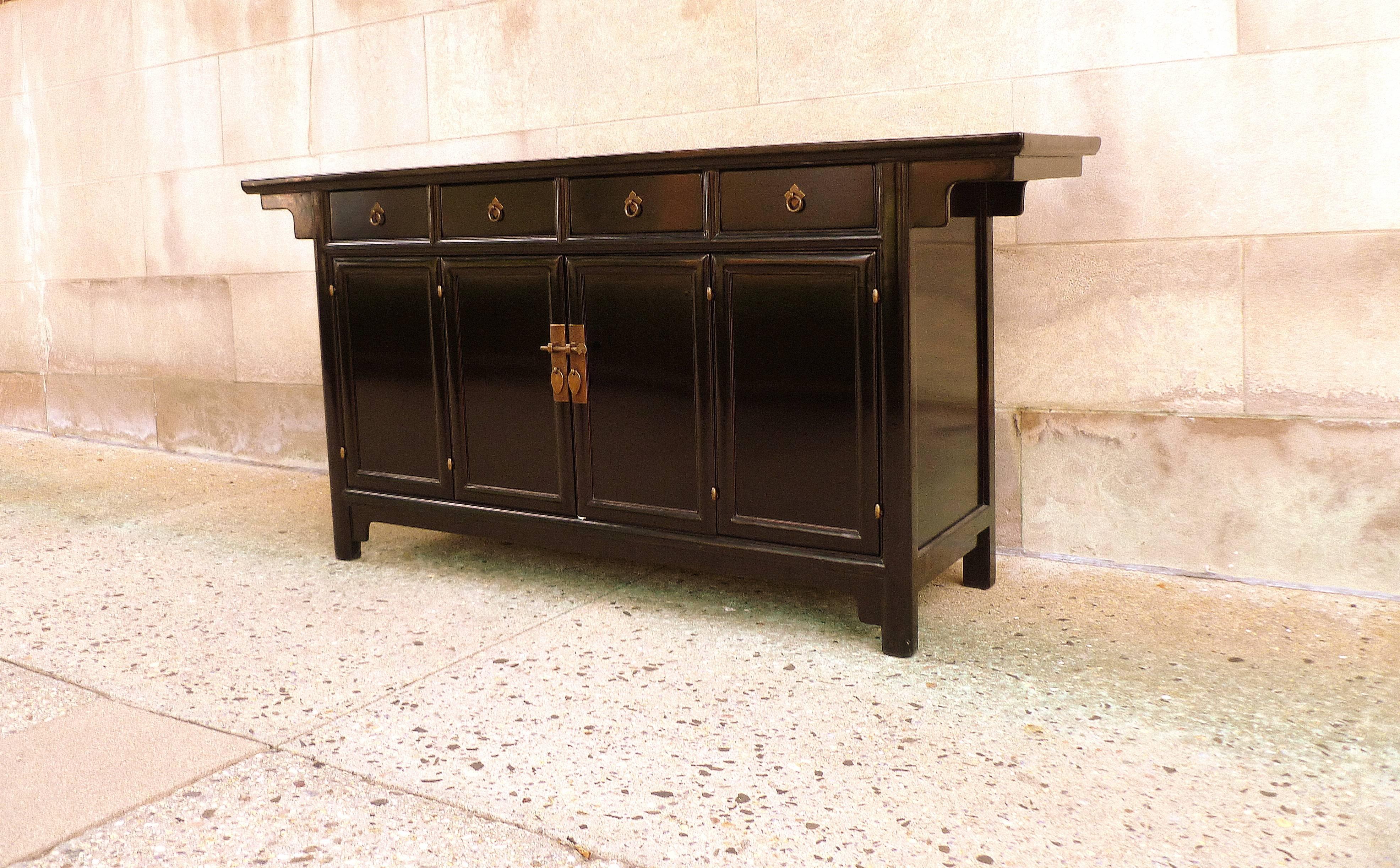 Chinese Refined Black Lacquer Sideboard