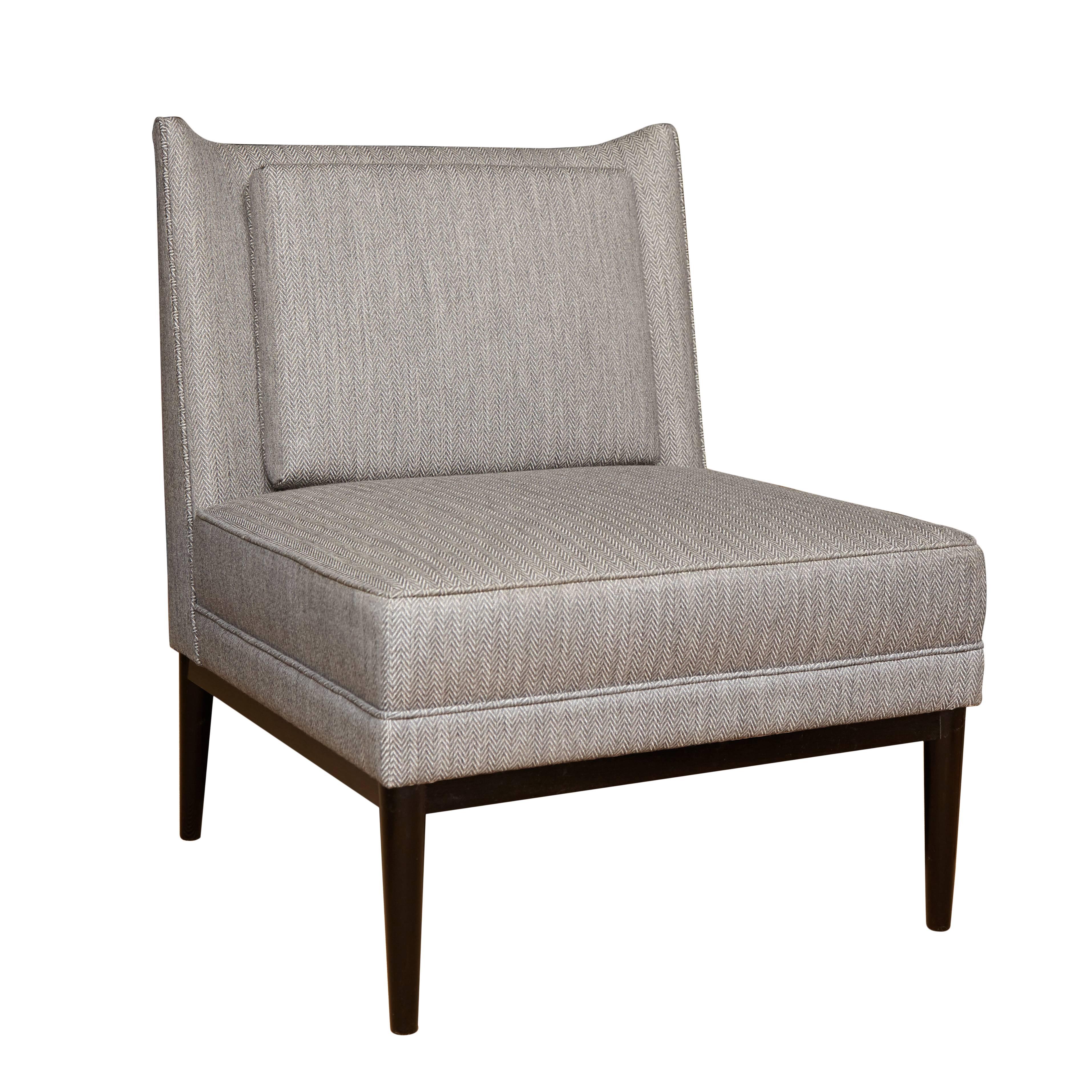 Colin slipper chair. Single loose back cushion with generous seat width and depth.
Measures: Seat height 15”
Seat depth 24”
COM requirements: Three yards
5% up-charge for contrasting fabrics and or welting
COL Requirements: 60 sq. feet
5%