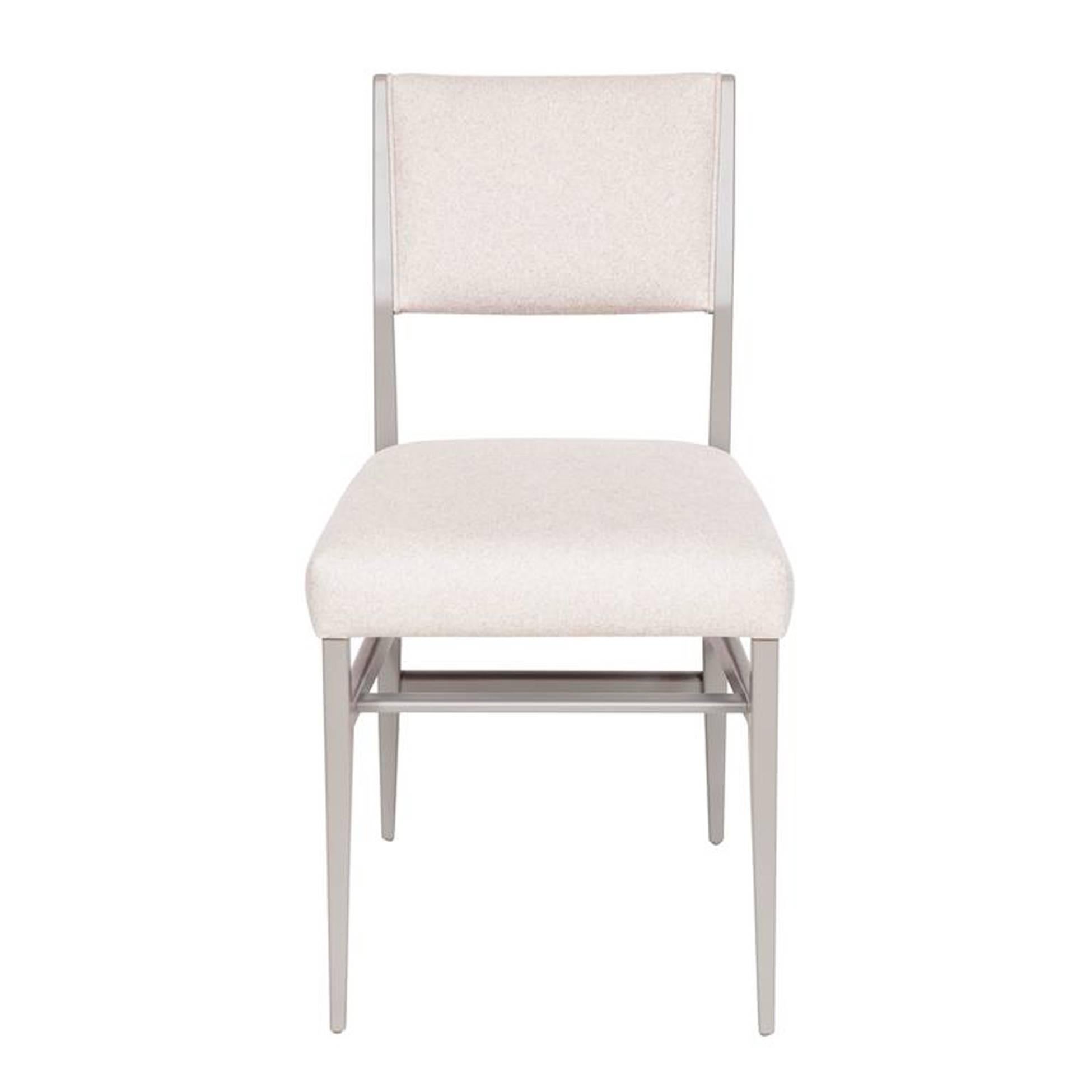 Lacquered dining chair.

Measures: Seat height 19”,
seat depth 17”.
COM requirements: 1.5 yards
5% up-charge for contrasting fabrics and or welting
COL requirements: 30 sq. feet
5% percentage up-charge for all COL or exotic