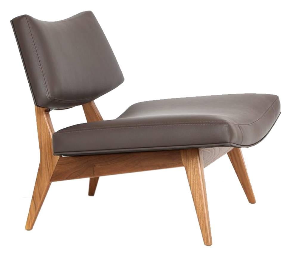 Leather Jari Walnut Slipper Chair For Sale