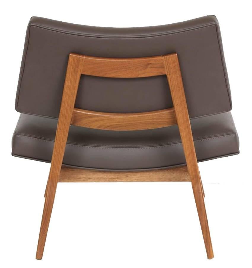 Jari Walnut Slipper Chair For Sale 4
