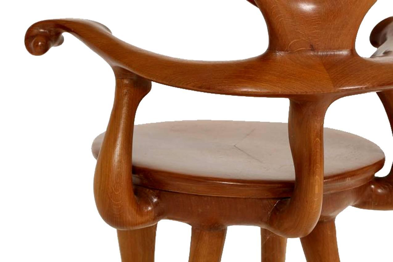 Calvet Armchair by Antoni Gaudi For Sale 1