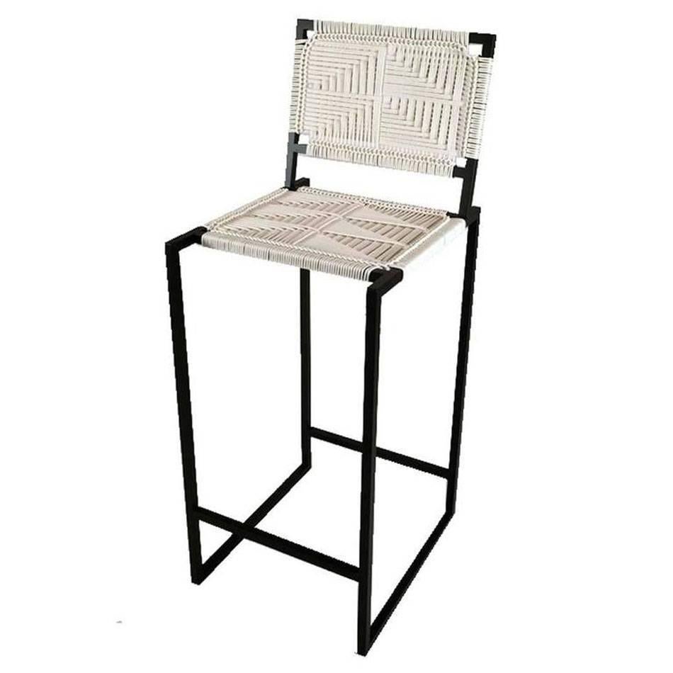 Handwoven solid braid cotton cord creates the custom patterned seat of the steel heart dining stool. Woven onto powder coated steel the stool provides slim and comfortable seating for your bar or kitchen island. The stools are both
durable and