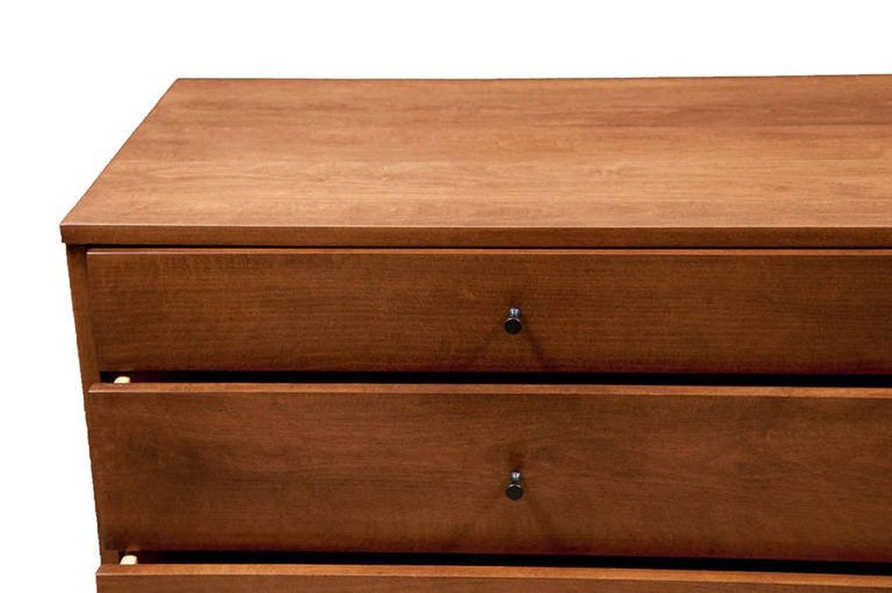 Paul McCobb eight-drawer Planner Group dresser, circa 1950s in fully restored condition. Solid maple construction through out with solid brass conical original drawer hardware.

Paul McCobb (1917-1969) is an American designer best known for the