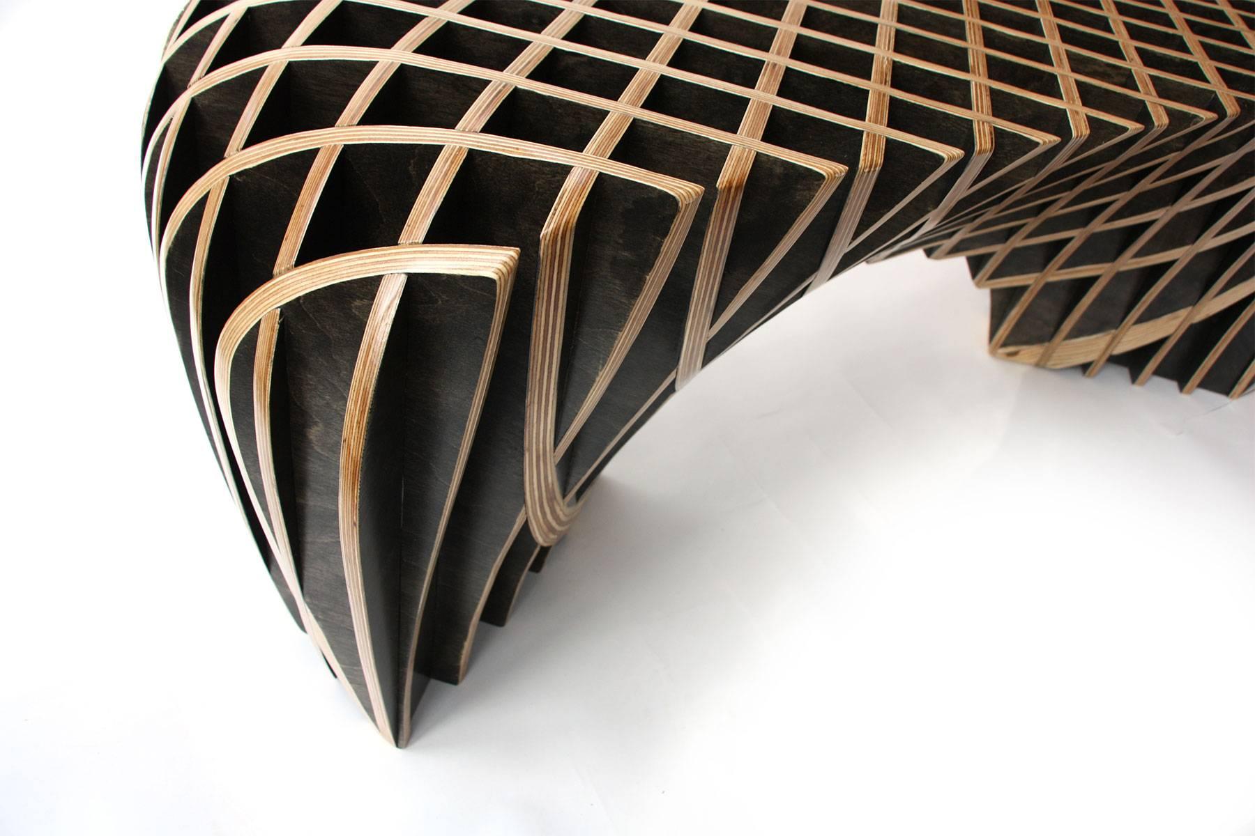 Fait main 'The Quarry Collection' Banc à écailles, par l'artiste du Studio, Ryan Dart, États-Unis, 2017. en vente