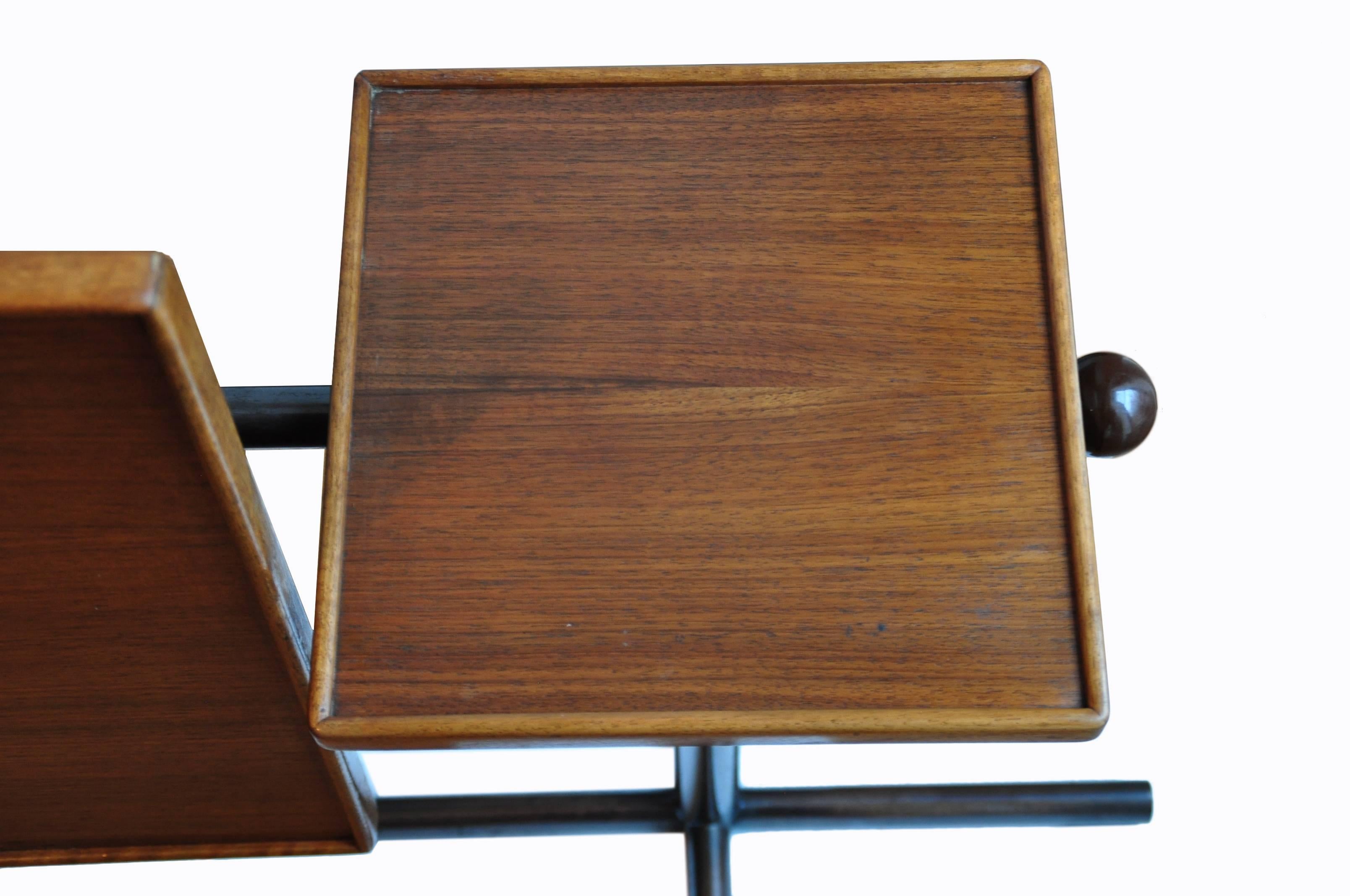 Mid-20th Century Wonderful Expandable Writing or Sidetable by Embru-Werke