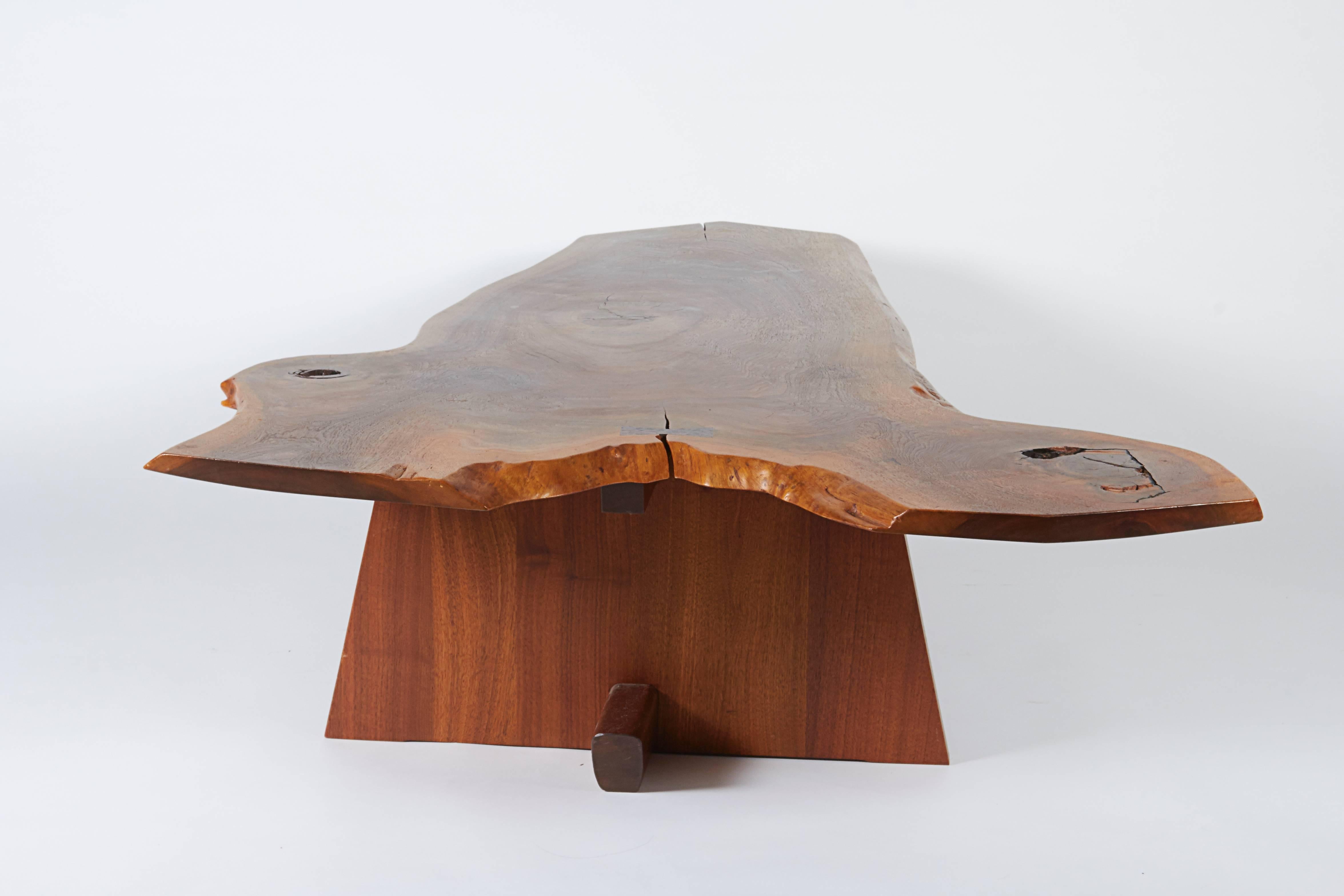 George Nakashima Minguren Coffee Table In Excellent Condition In New York, NY