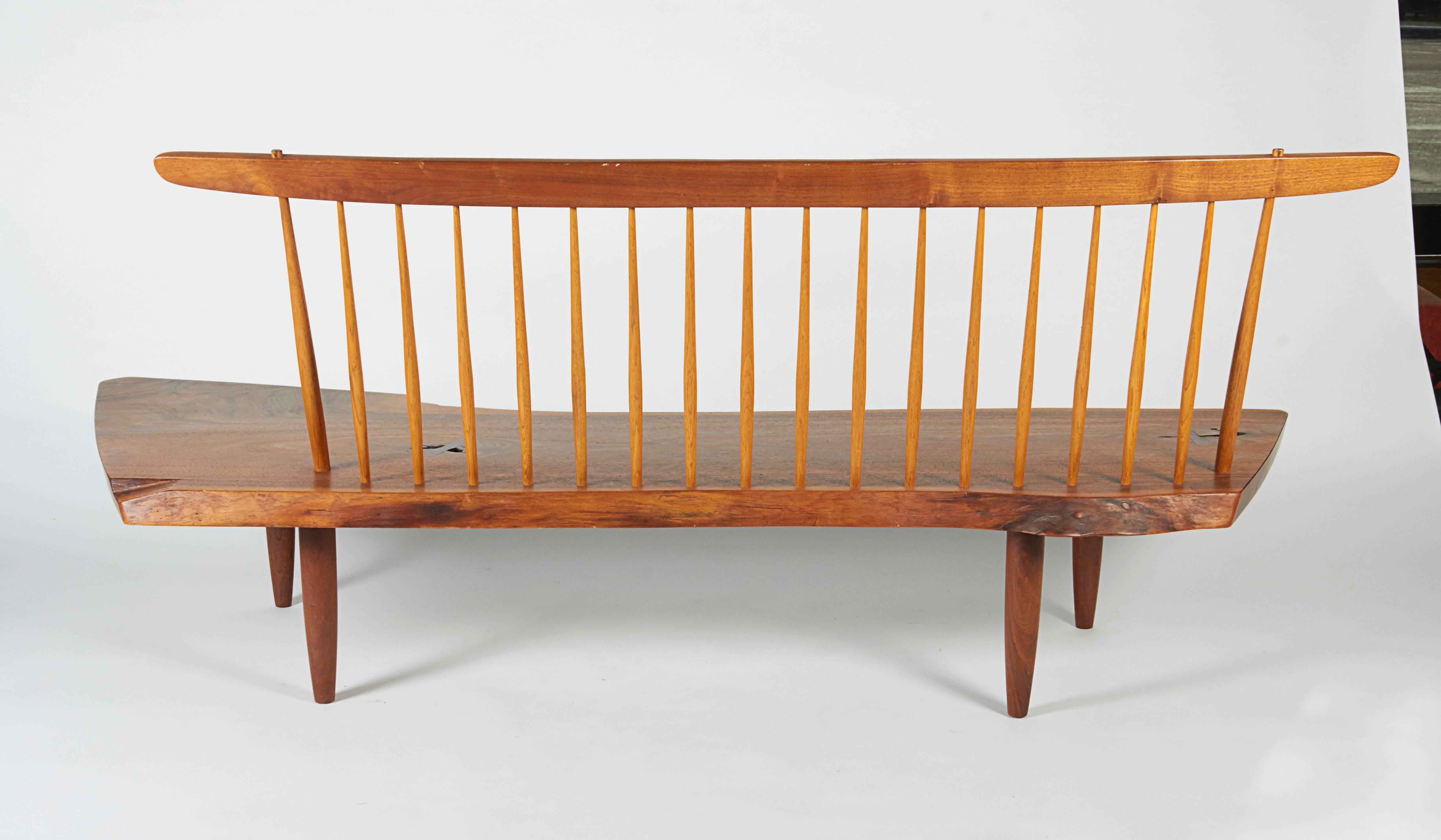 Outstanding George Nakashima Conoid Bench In Excellent Condition In New York, NY