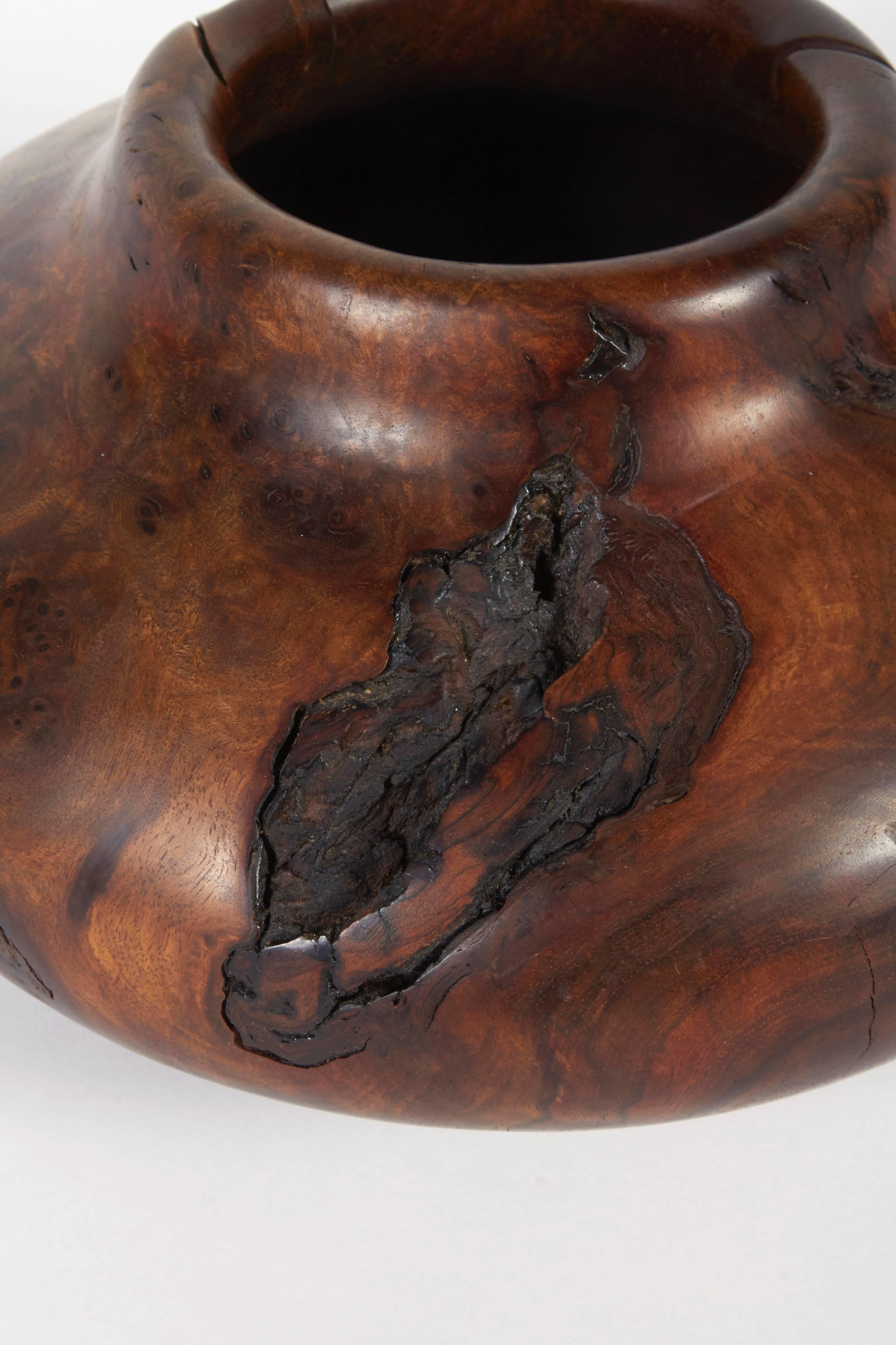 American Melvin Lindquist Walnut Root Burl Turned Vase, Signed and Dated 1986