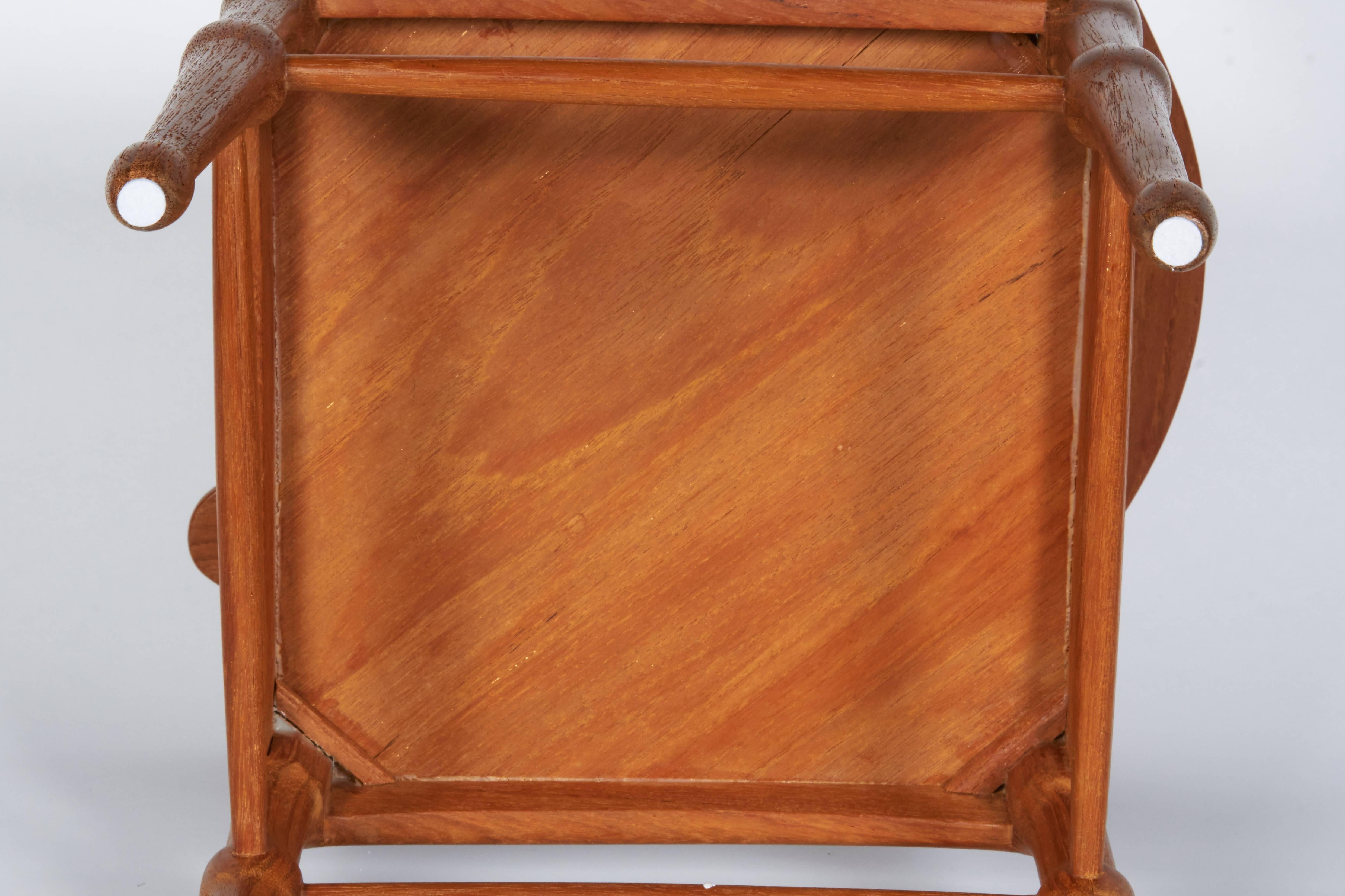 Modèle vintage de fauteuil d'angle danois du milieu du siècle dernier en vente 1